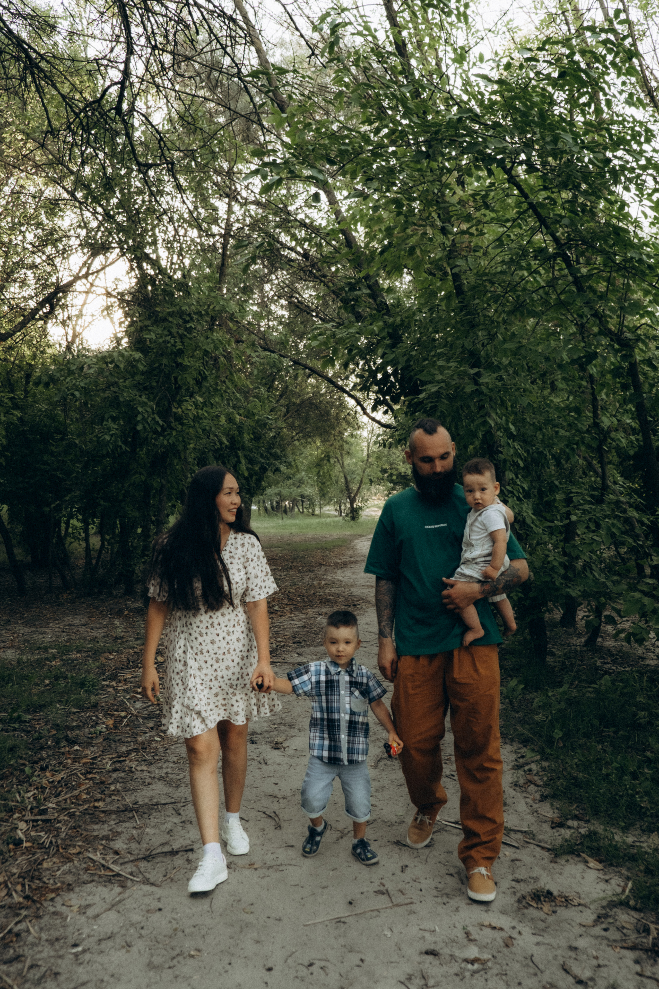 Семья Алены в кадре. Семейный фотограф в Ростове-на-Дону Яна Макаренко