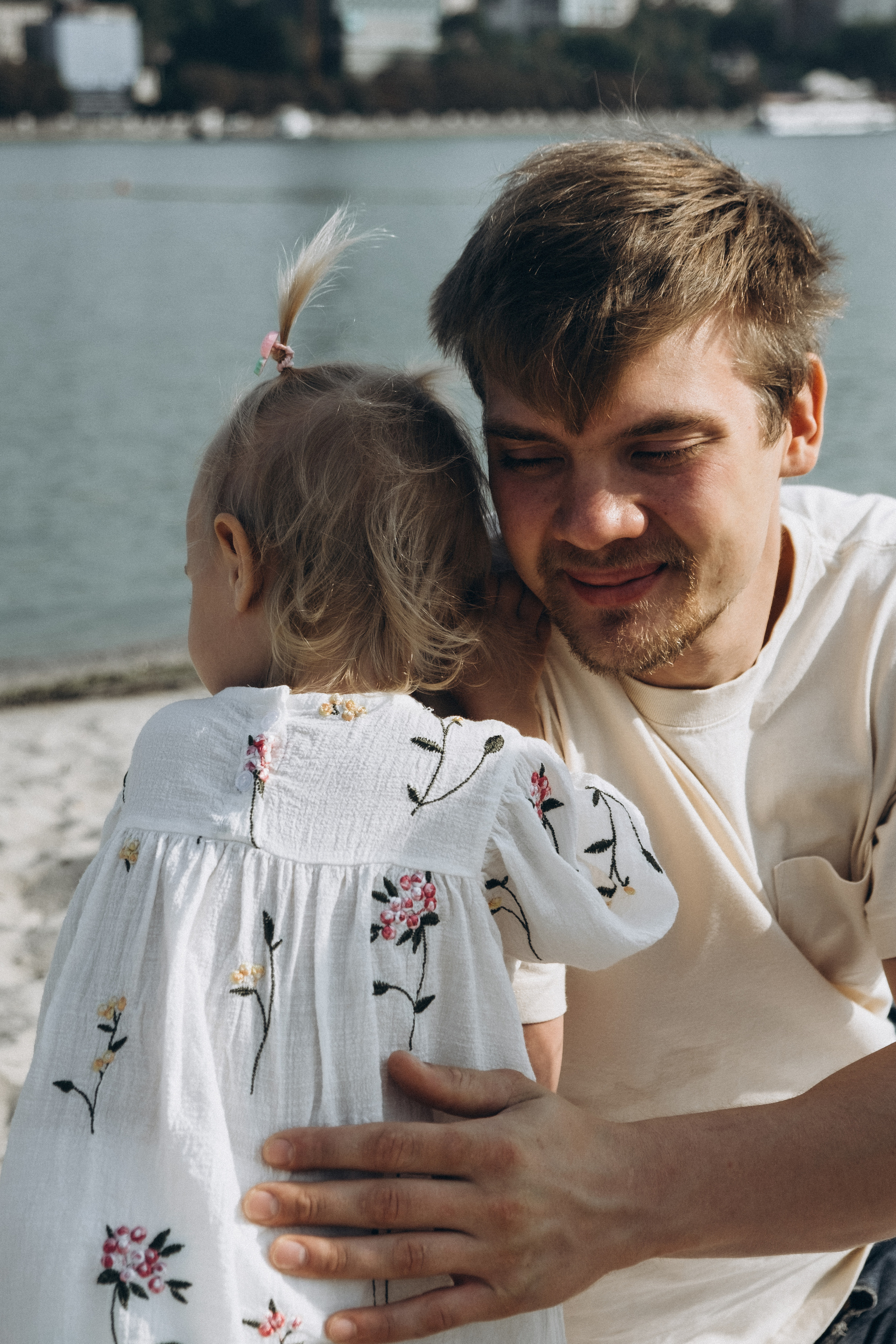 Песочница размером с пляж, солнце, река и тебе всего 2 года. Семейный фотограф в Ростове-на-Дону Яна Макаренко