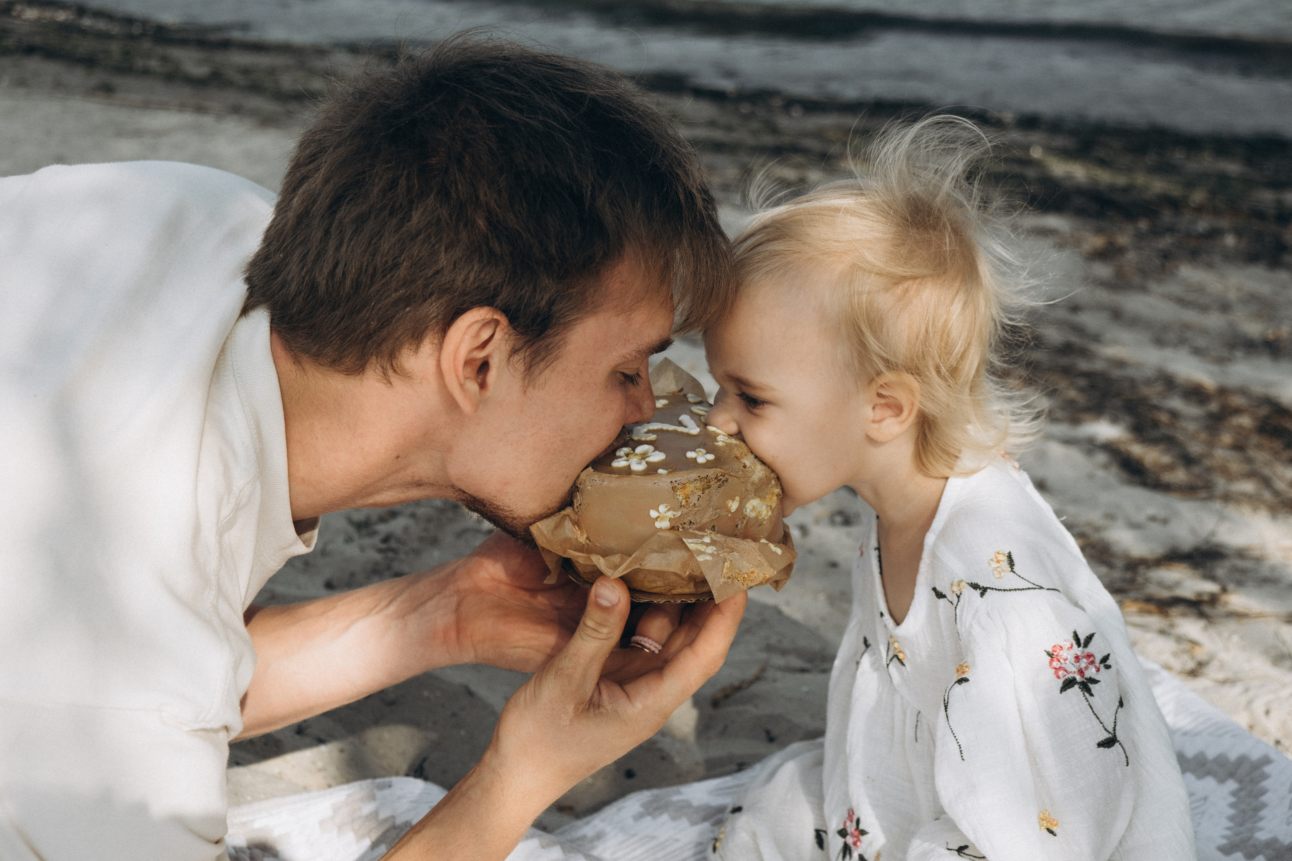 Песочница размером с пляж, солнце, река и тебе всего 2 года. Семейный фотограф в Ростове-на-Дону Яна Макаренко