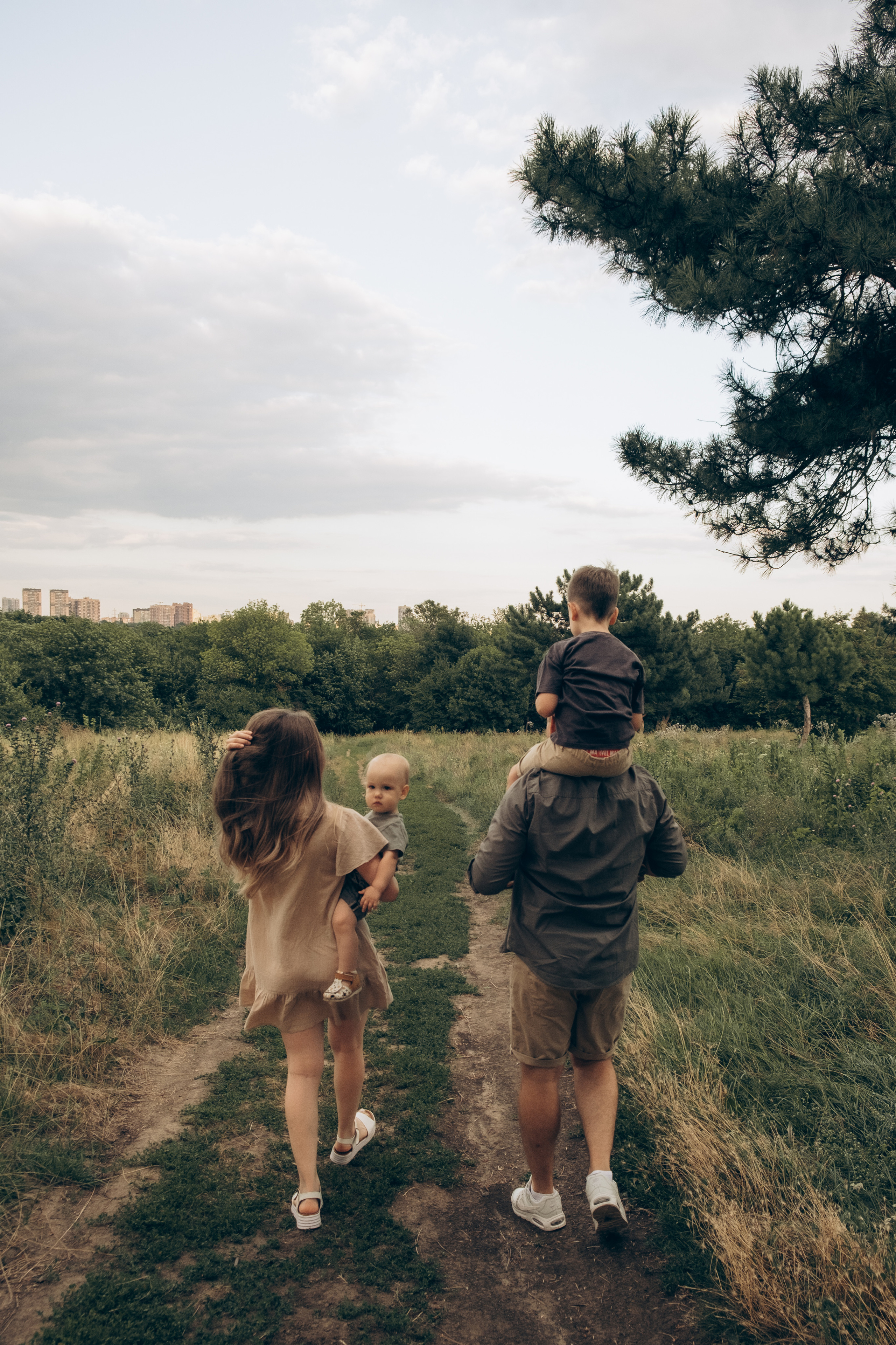 Летняя фотопрогулка в ботаническом саду. Семейный фотограф в Ростове-на-Дону Яна Макаренко
