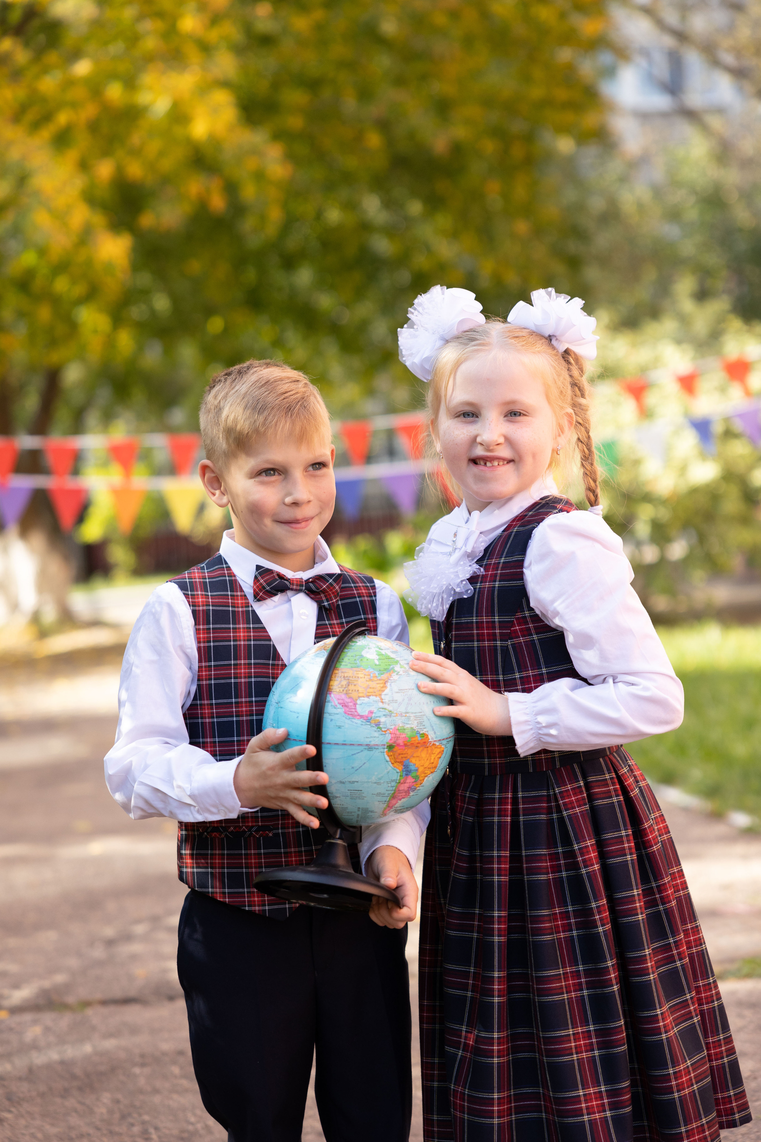 Первоклашки. 165 лицей. Лапшина Юлия — школьный фотограф в Нижнем Новгороде. Выпускные альбомы