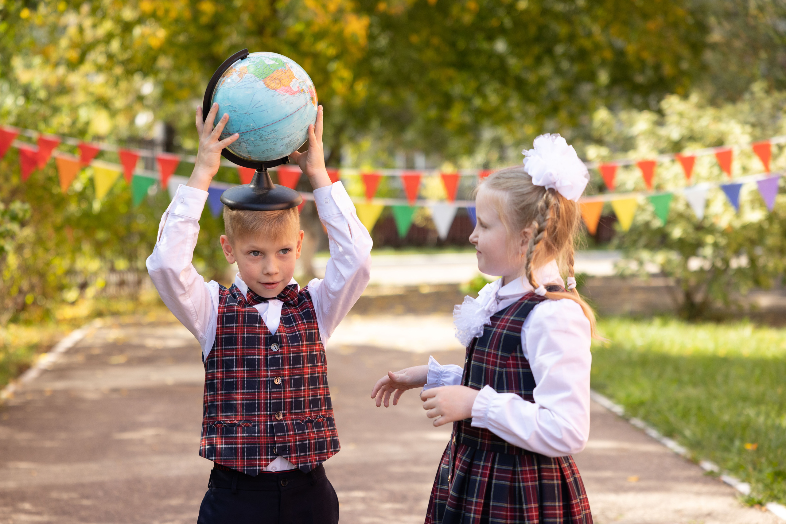Первоклашки. 165 лицей. Лапшина Юлия — школьный фотограф в Нижнем Новгороде. Выпускные альбомы