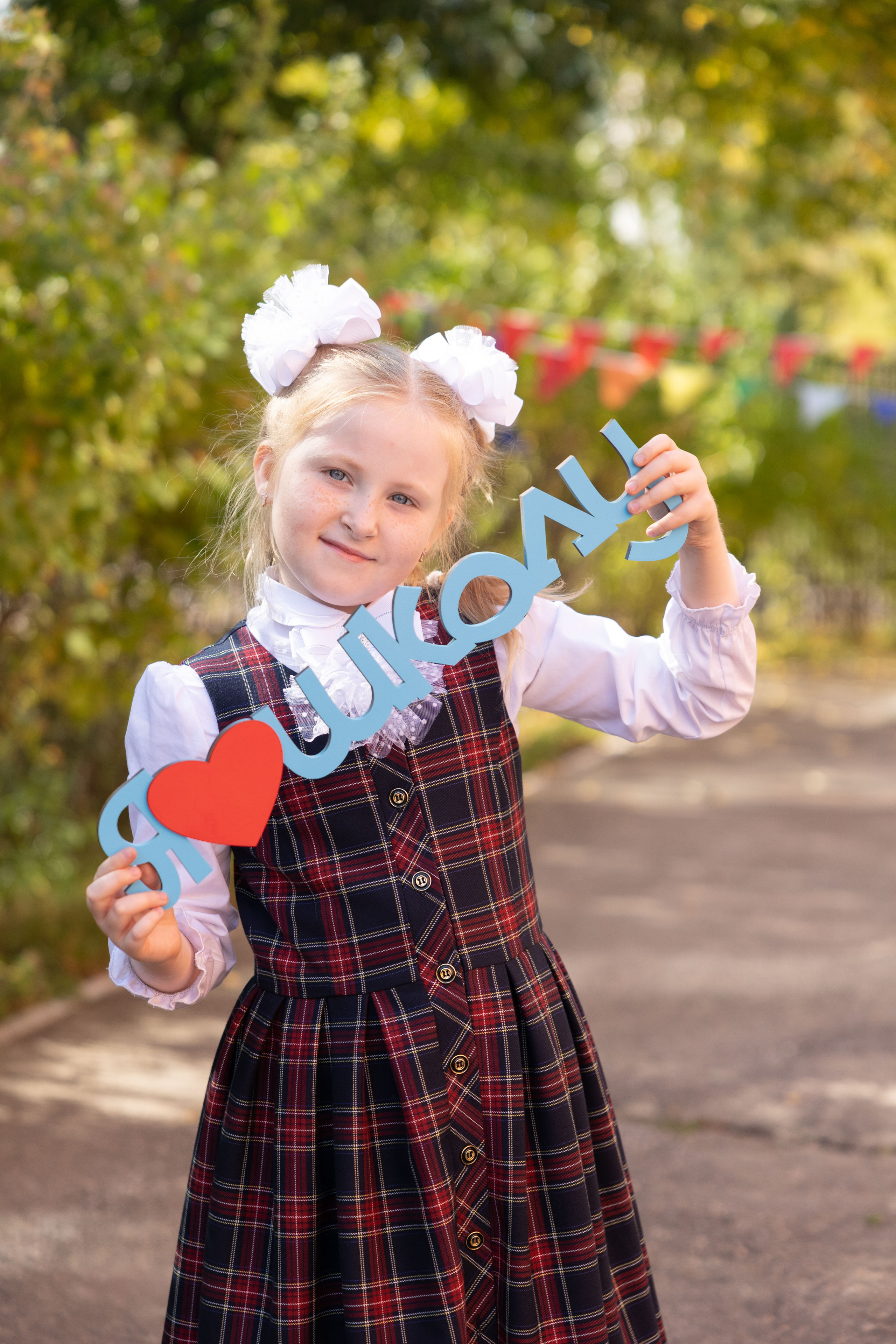 Первоклашки. 165 лицей. Лапшина Юлия — школьный фотограф в Нижнем Новгороде. Выпускные альбомы