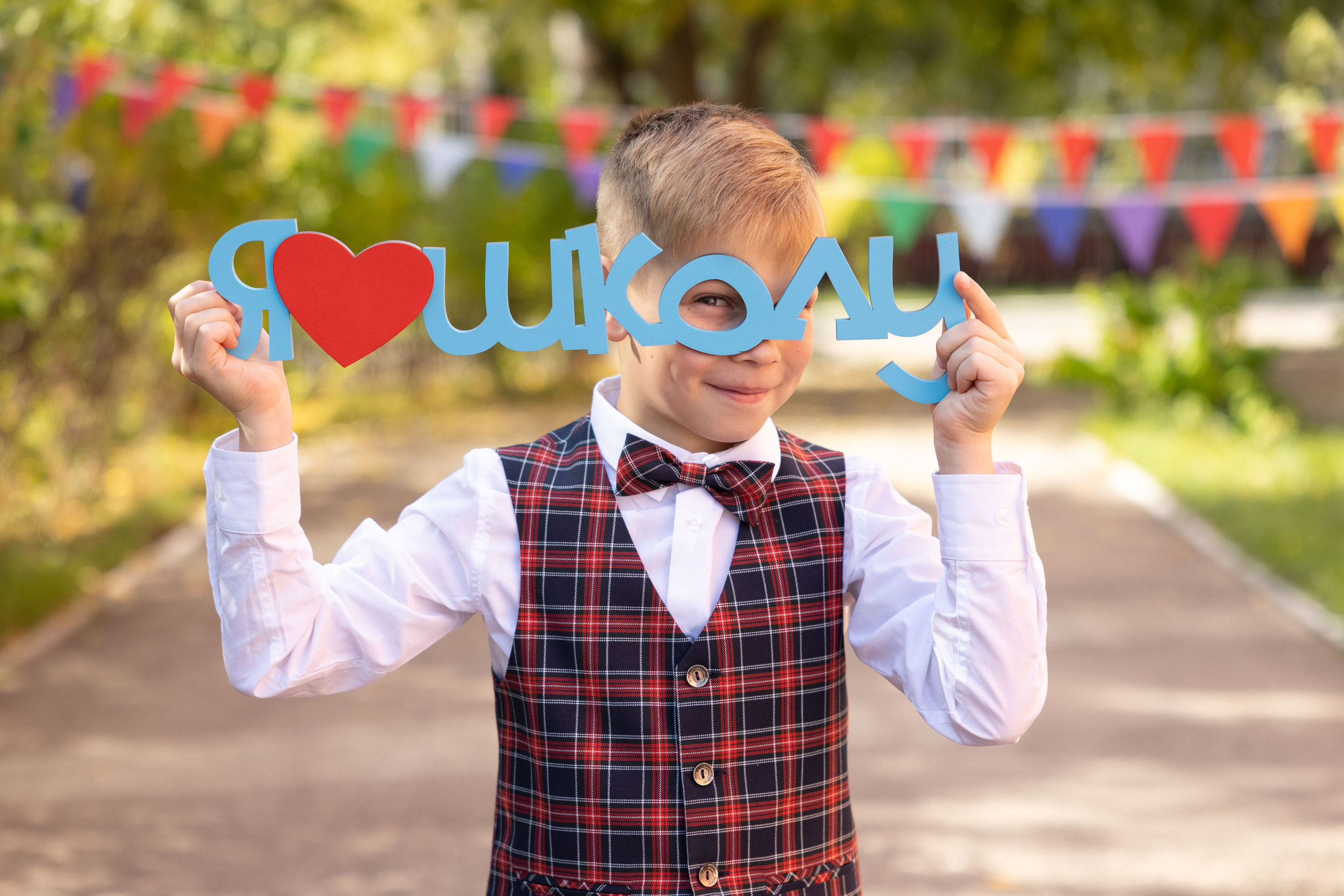 Первоклашки. 165 лицей. Лапшина Юлия — школьный фотограф в Нижнем Новгороде. Выпускные альбомы