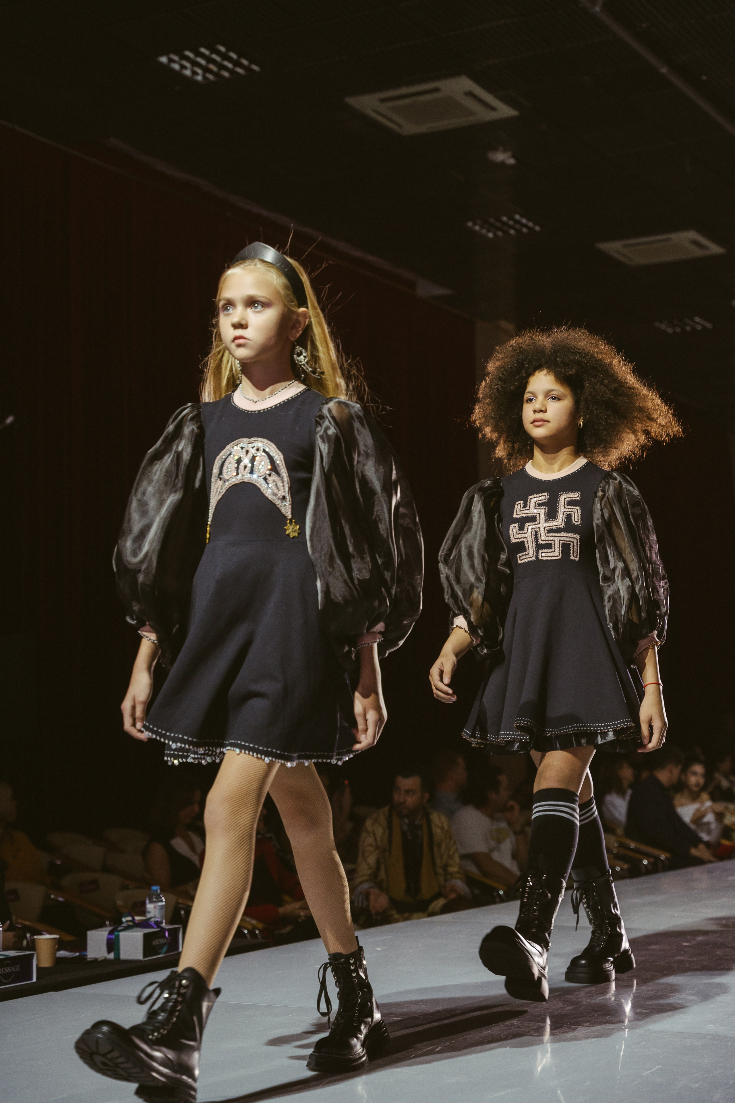 Fashion показ коллекций дизайнеров (всероссийский). Свадебный, репортажный, семейный фотограф Елена Брюхова