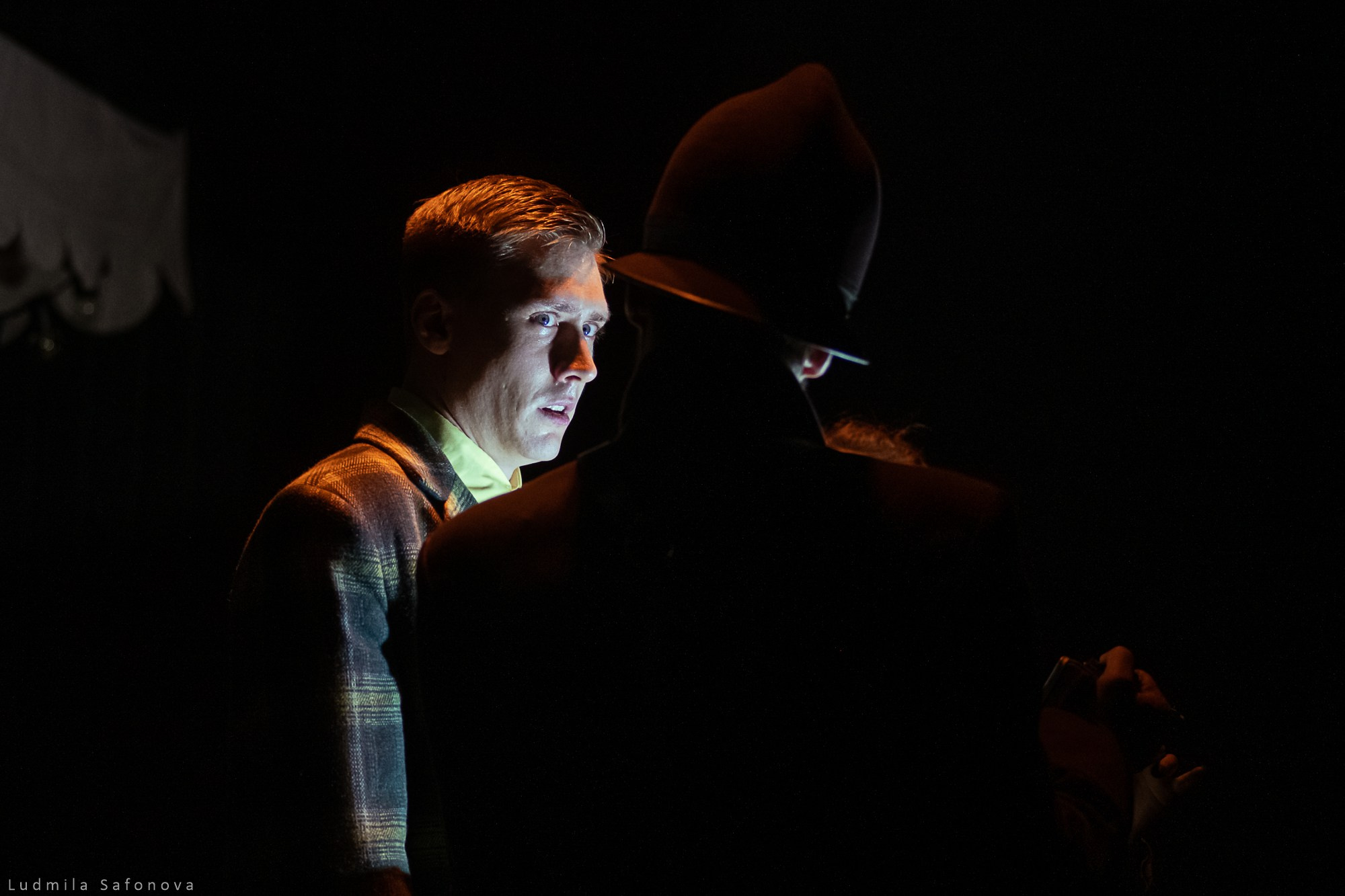 Коричневое утро. РАМТ. Lucytheatre