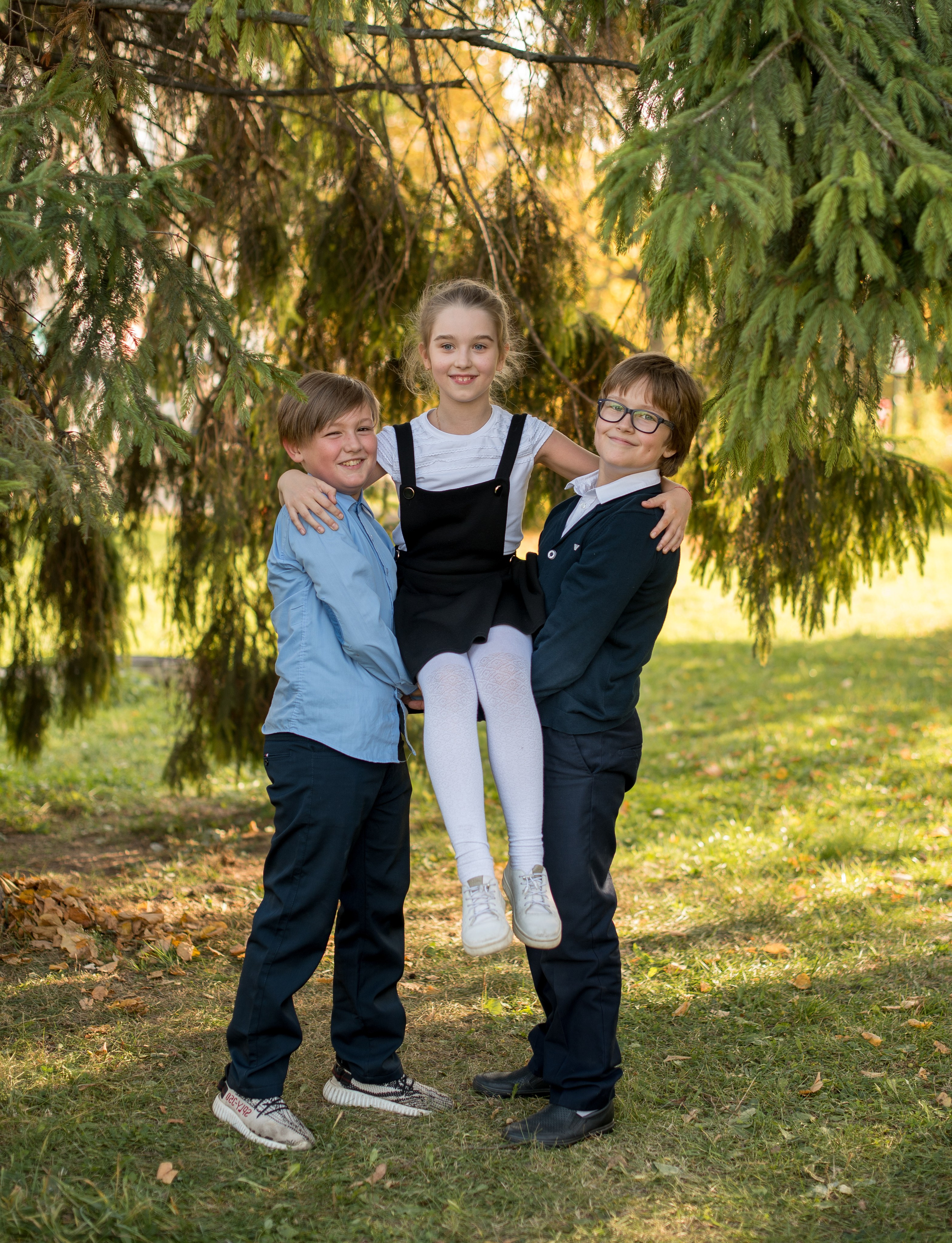 Пример съемки для выпускного альбома с наполнением «премиум». Выпускные альбомы для школ и детских садов в Иваново