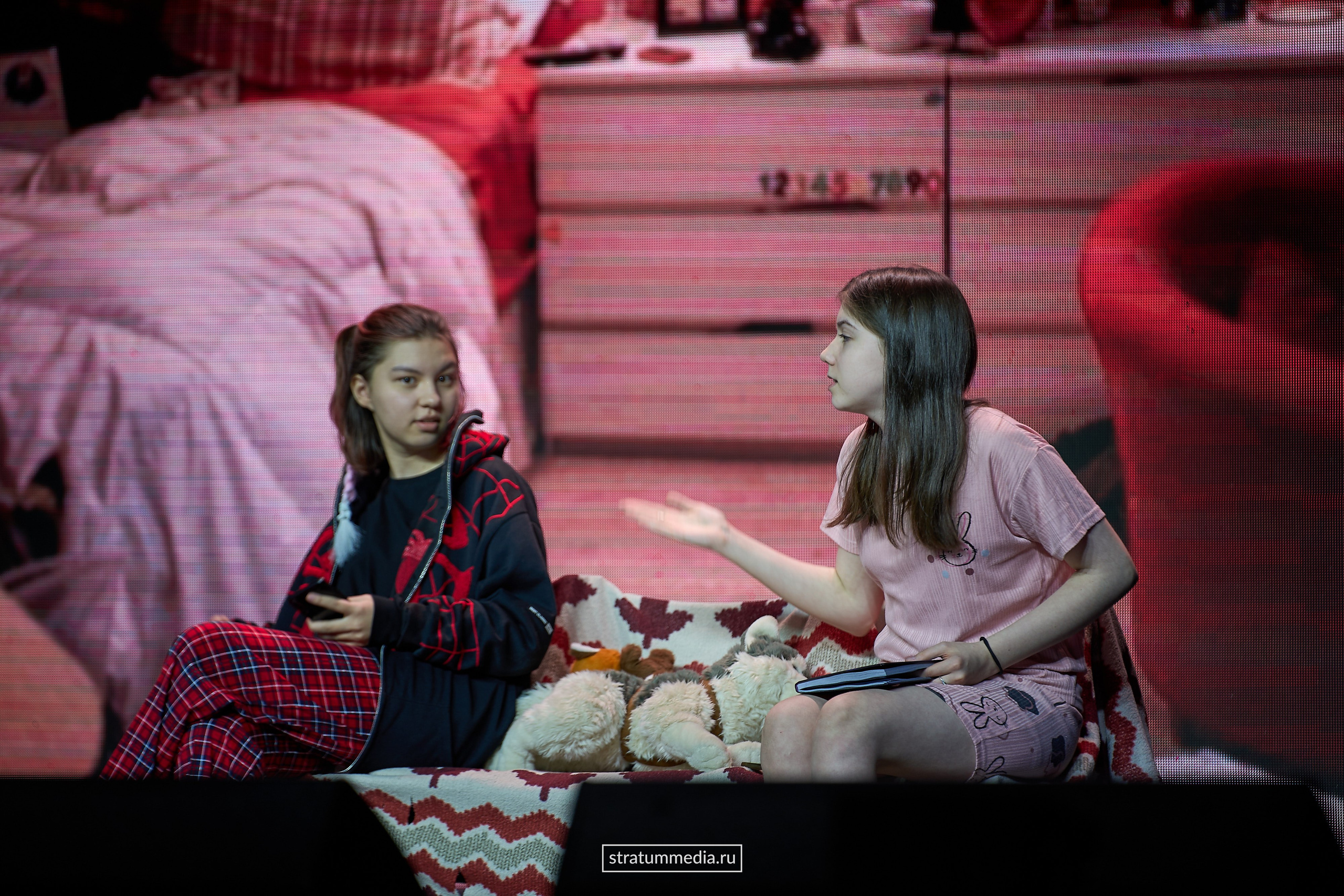 Заяви о себе: Театр, проза и поэзия (фото stratummedia.ru). Stratum Media — Фото-Видео Съемки