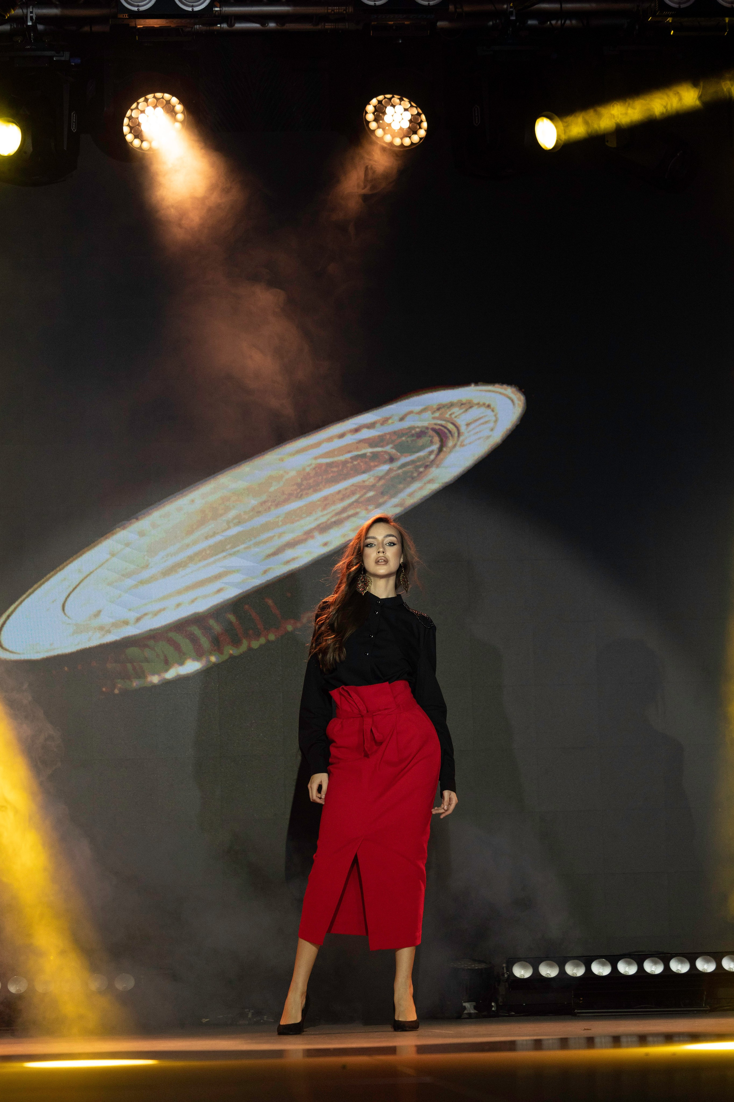 Модный показ «ИСКУШЕНИЕ» Казино Шамбала. Фотограф Olya Posnimay