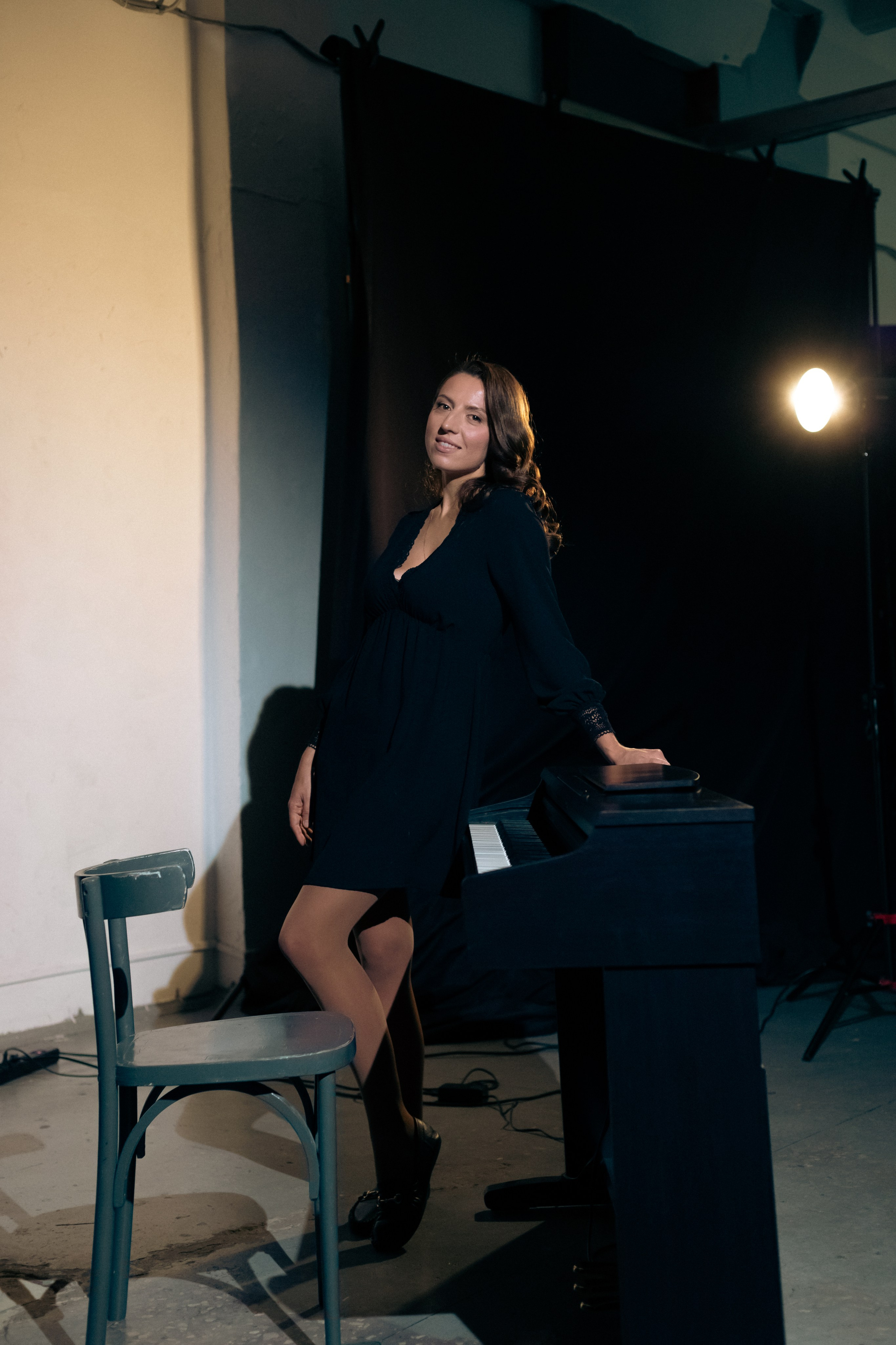 Композитор Юлия Перминова. Фотосъемка. Фотограф в Тюмени Даша Михнова. Портреты, фотопроекты, фотодни