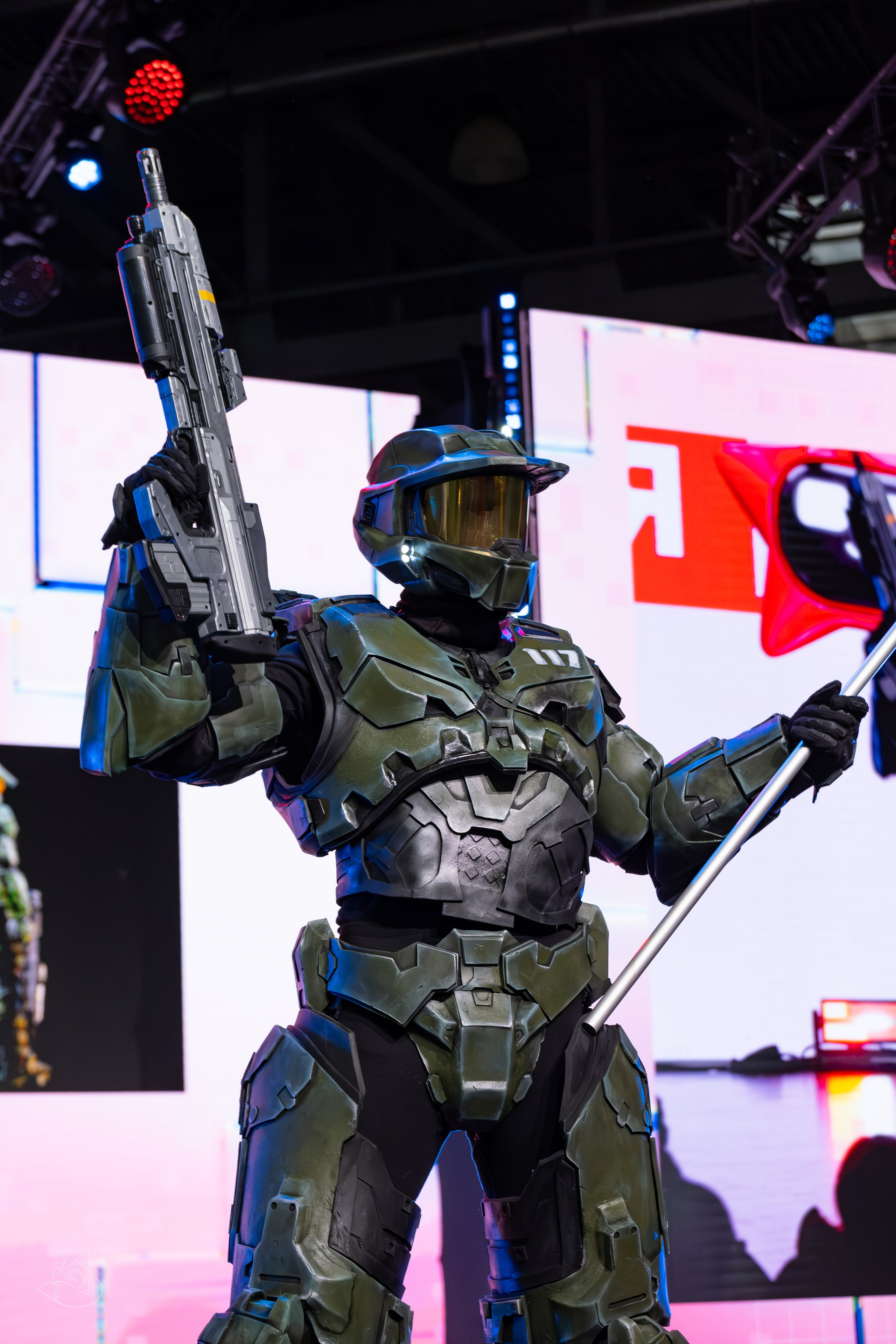 Сцена РЭД ЭКСПО 2024. Косплей фотограф