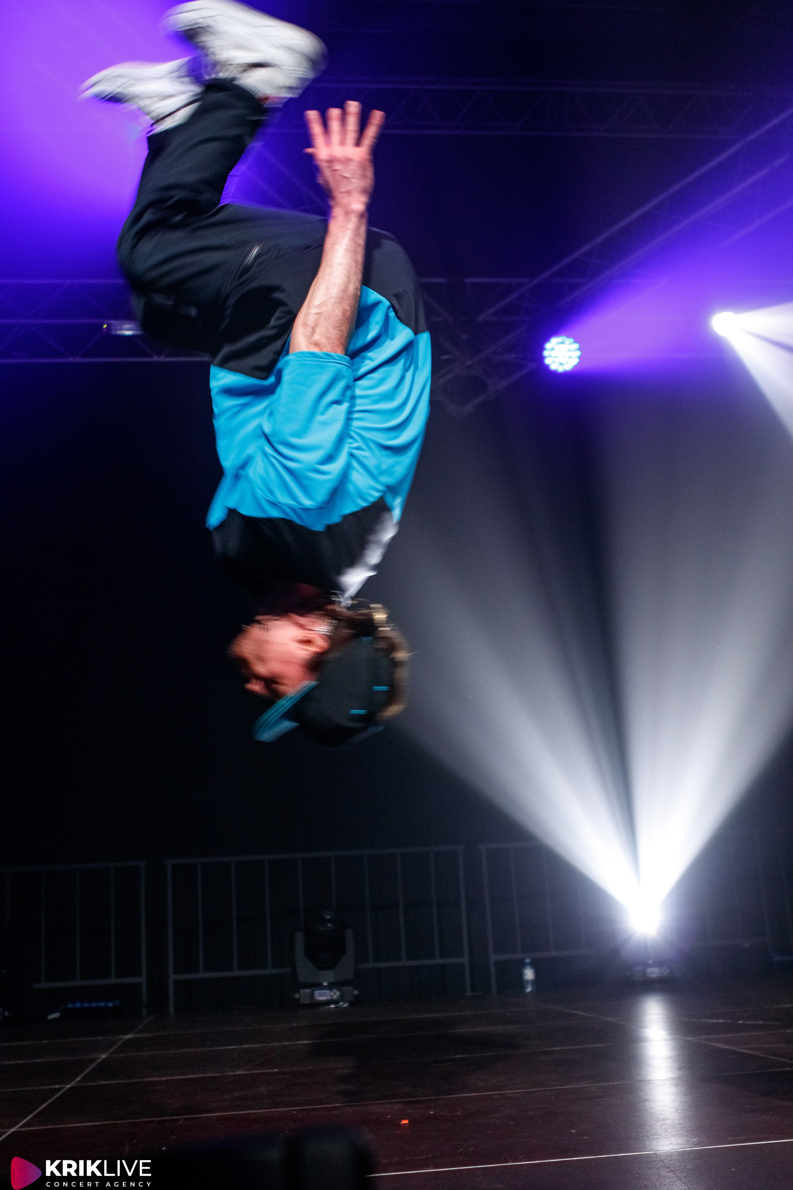 Дискач 90-х. Портретный и пейзажный фотограф Никита Павлов