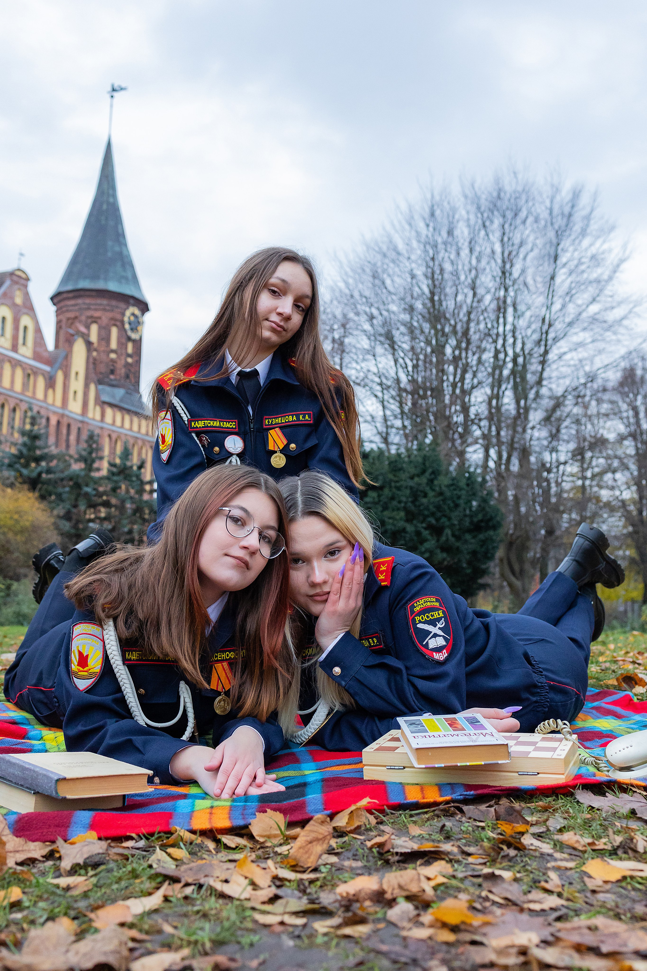 КАДЕТСКИЕ КЛАССЫ. LiveBook39 — студия выпускных альбомов Светланы Микишаниной в Калининграде