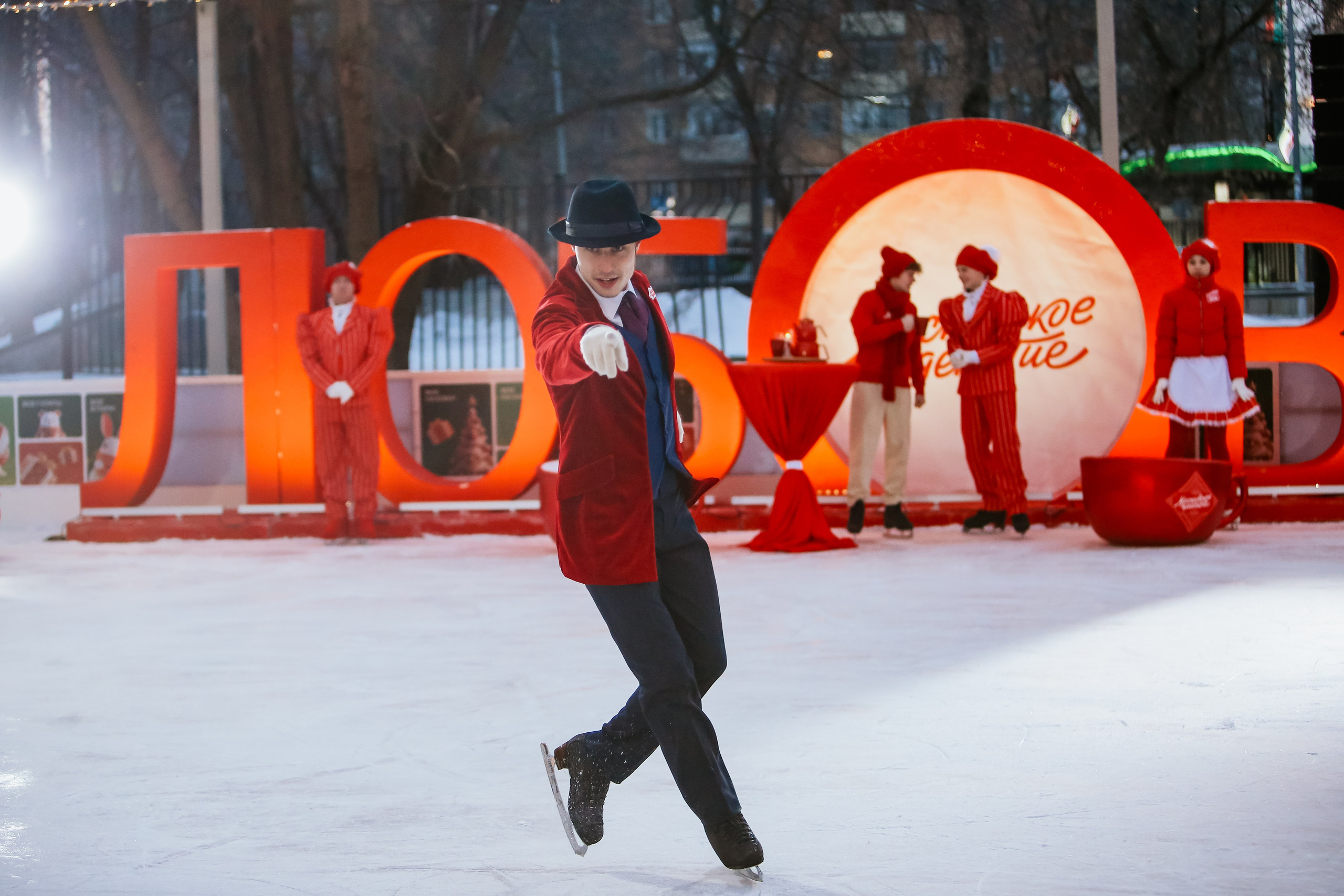 Ледовое шоу Сити каток Московское Чаепитие. Фотограф и видеограф Анна Домашенко