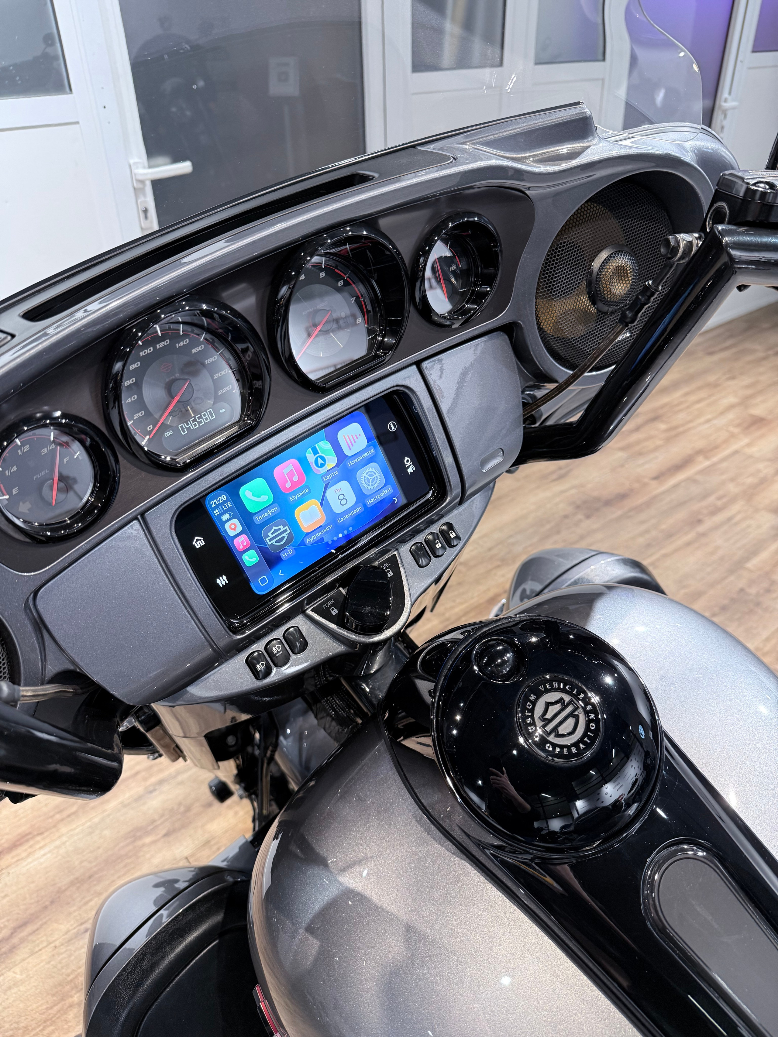 2019 CVO Electra Glide Limited 117 (Nardo Gray). Hello Davidson, Москва. Только хорошие мотоциклы…