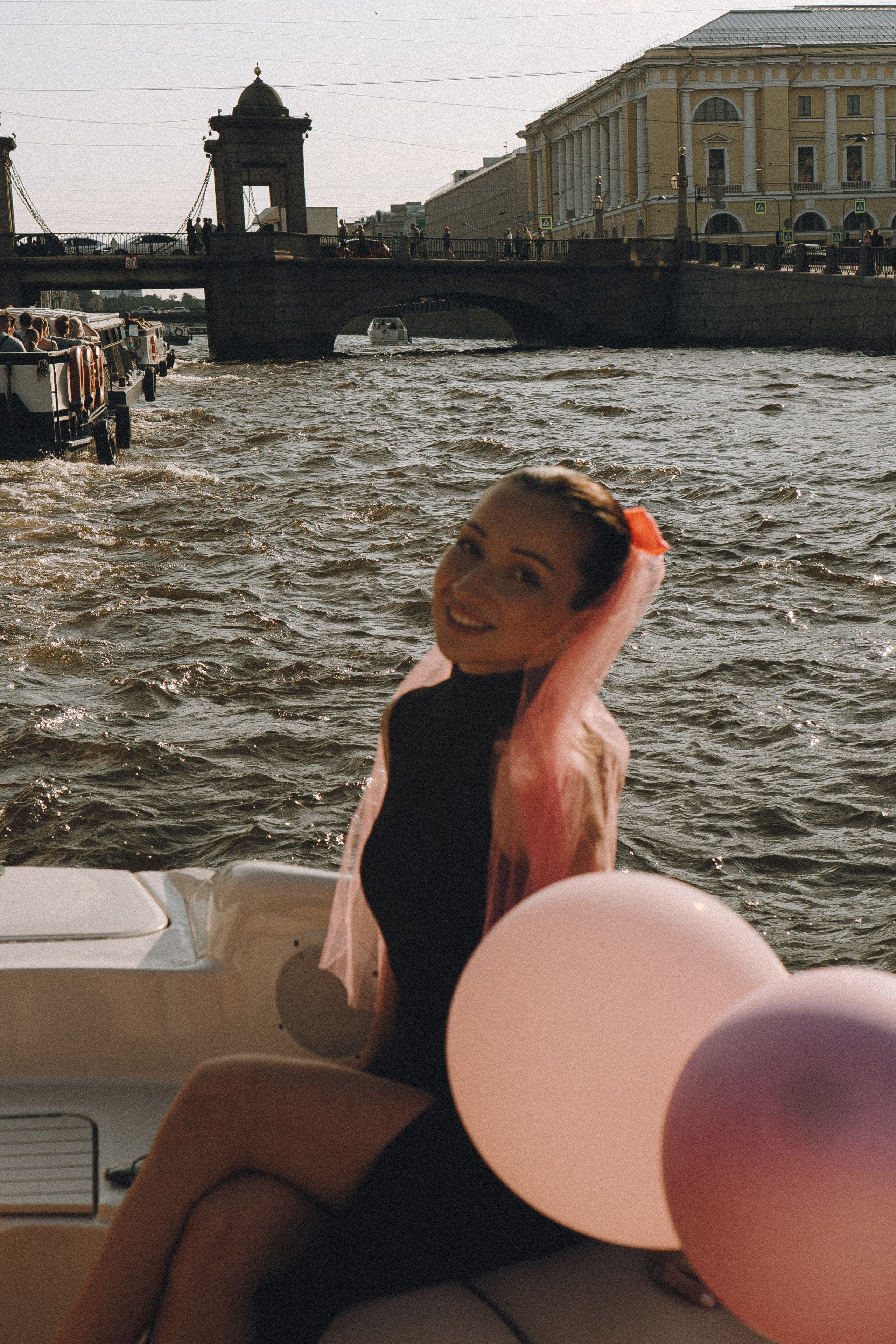 ДЕВИЧНИК НА КАТЕРЕ. Профессиональный фотограф, Санкт-Петербург — Виктория Богомолова