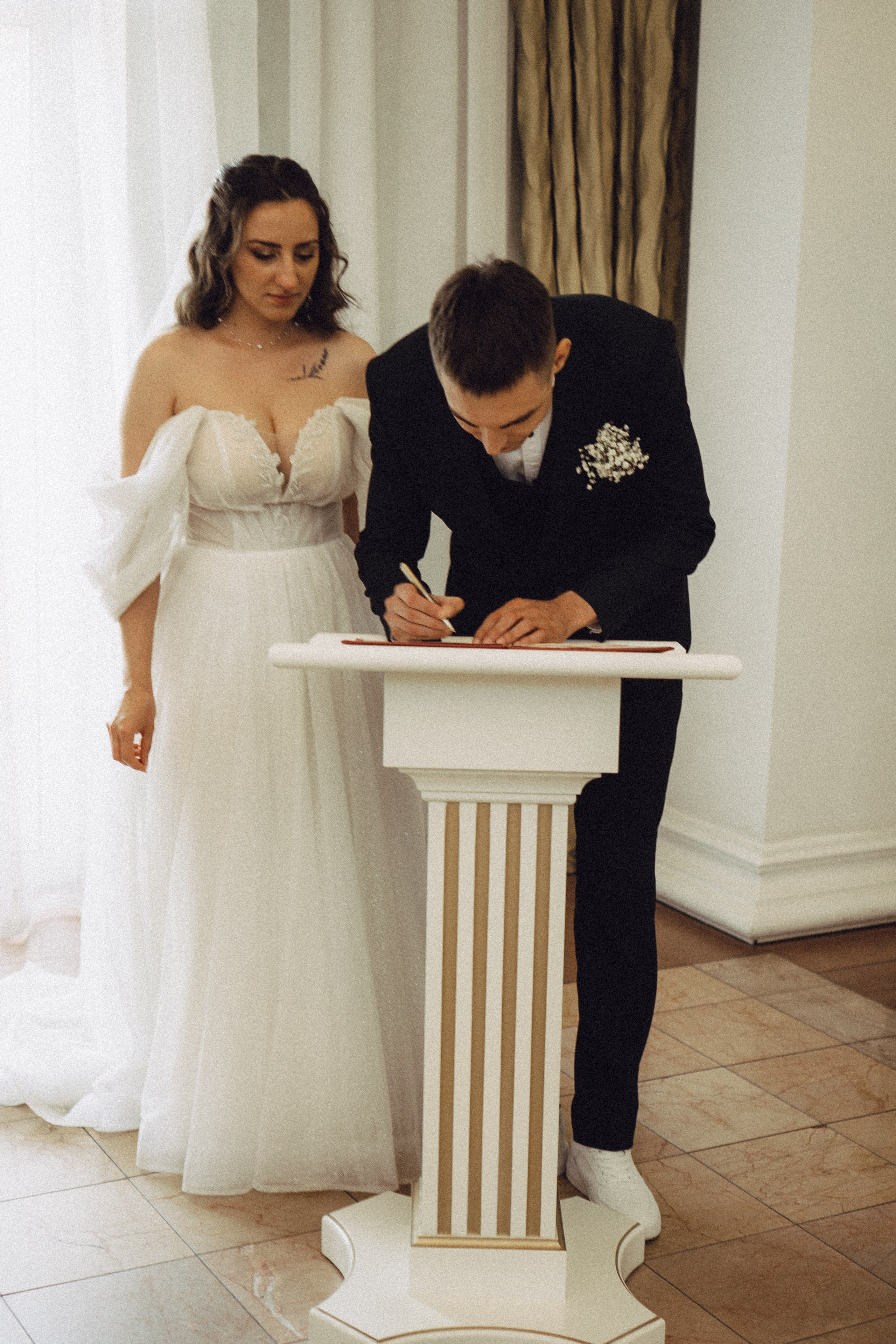 СВАДЕБНАЯ СЬЕМК В ПАРКЕ 300-ЛЕТИЯ. Профессиональный фотограф, Санкт-Петербург — Виктория Богомолова