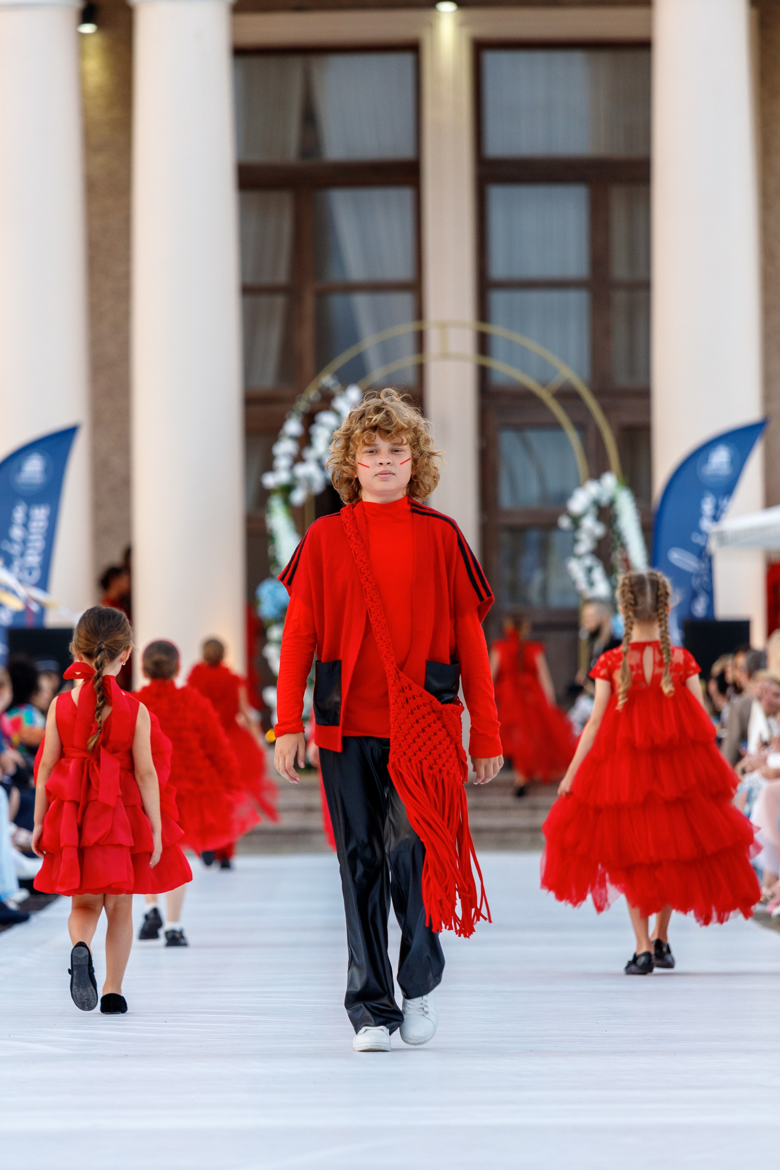 29 Fashion Cruise. Интерьерный и фуд фотограф в Иркутске Дмитрий Арно