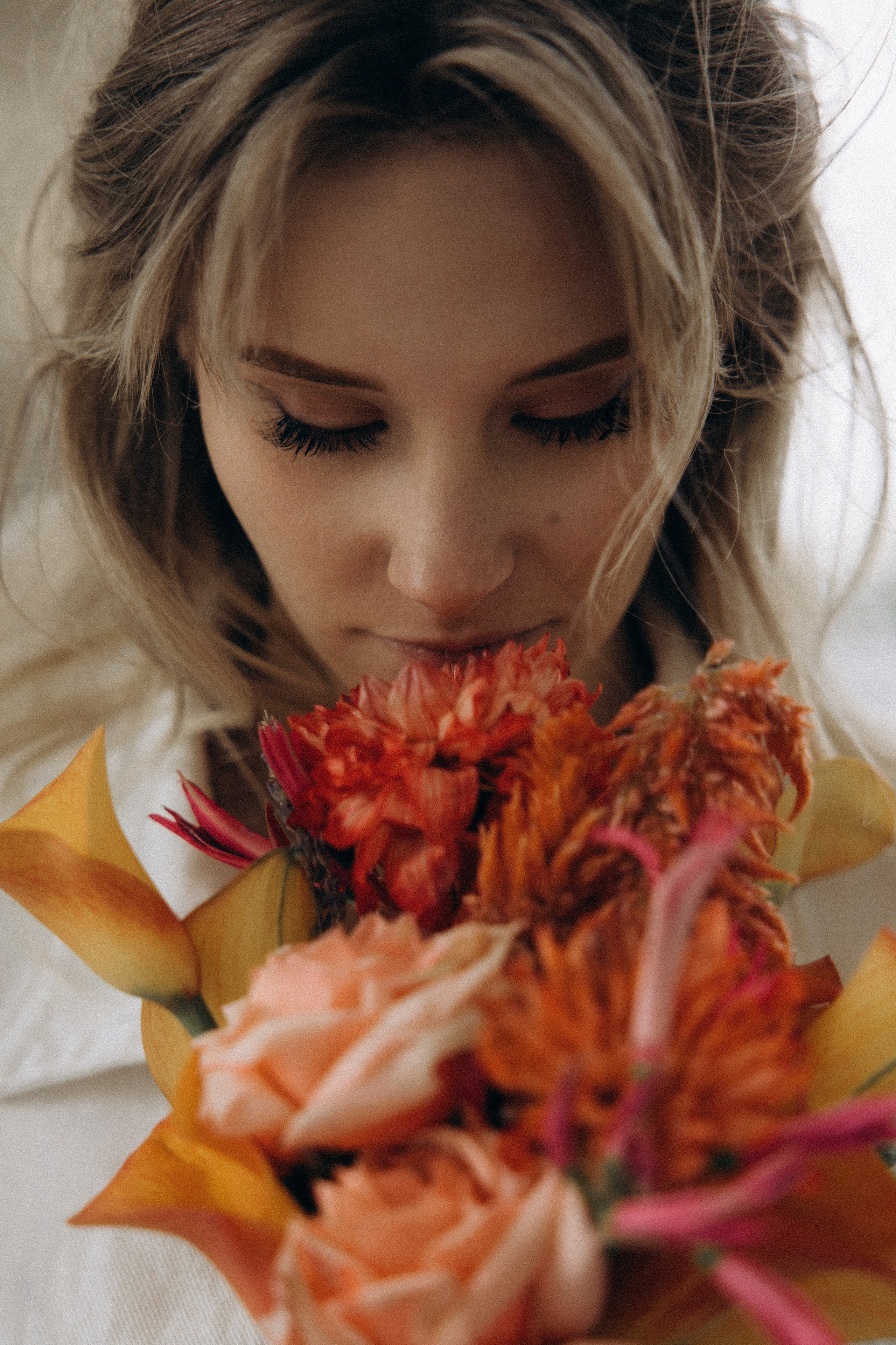 Свадебная фотосессия на Речном вокзале города Москвы