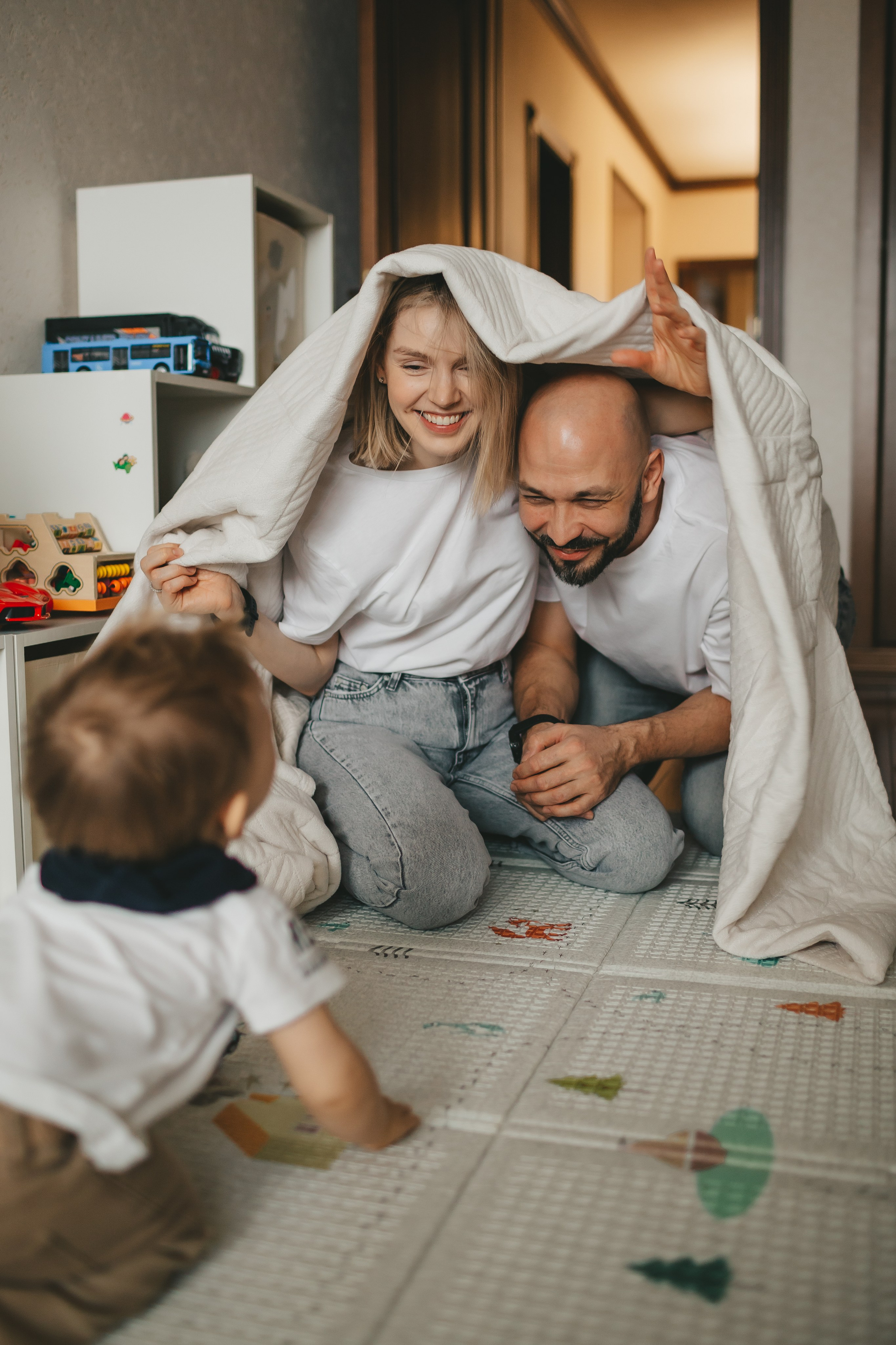 Костя, Таня и Лев (домашняя фотосессия). Семейный и детский фотограф и видеограф в Москве, Дрокина Наталья