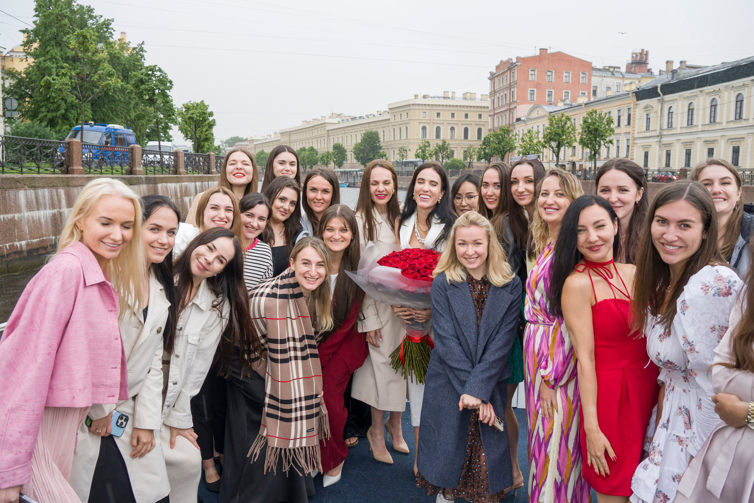 репортажная съемка праздника на теплоходе по реками и каналам