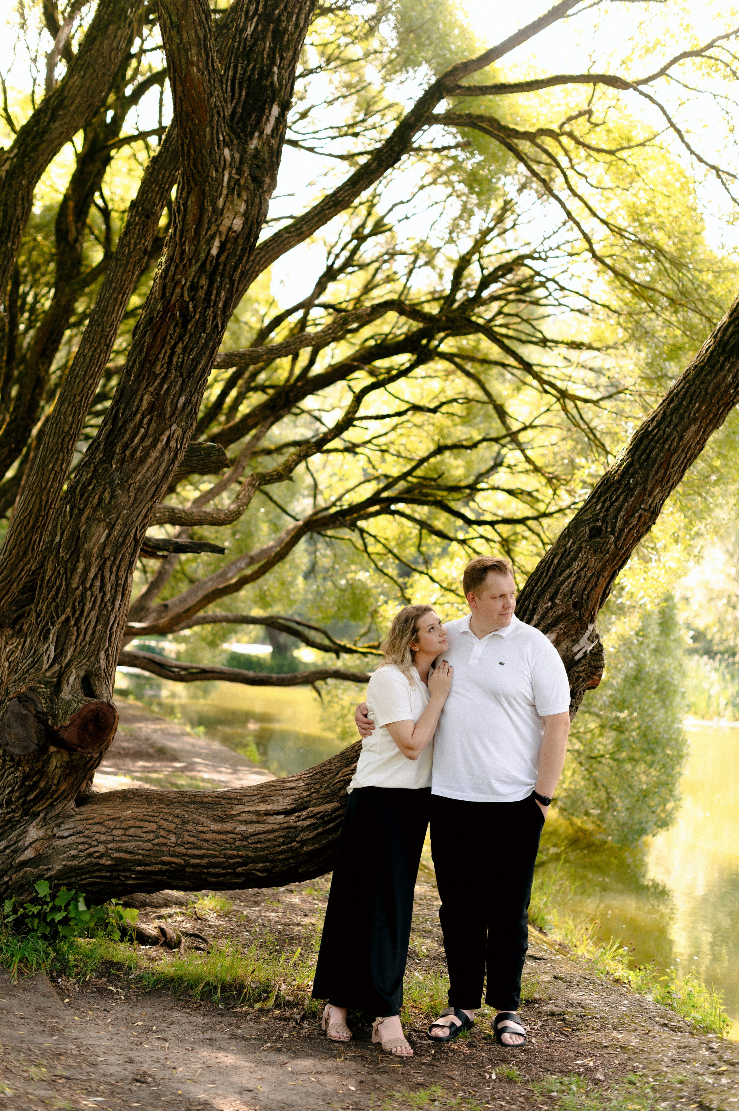 НА ДЕРЕВО ЗАЛЕЗУ. Шашкова Вероника / Свадебный и семейный фотограф Москва и Ярославль