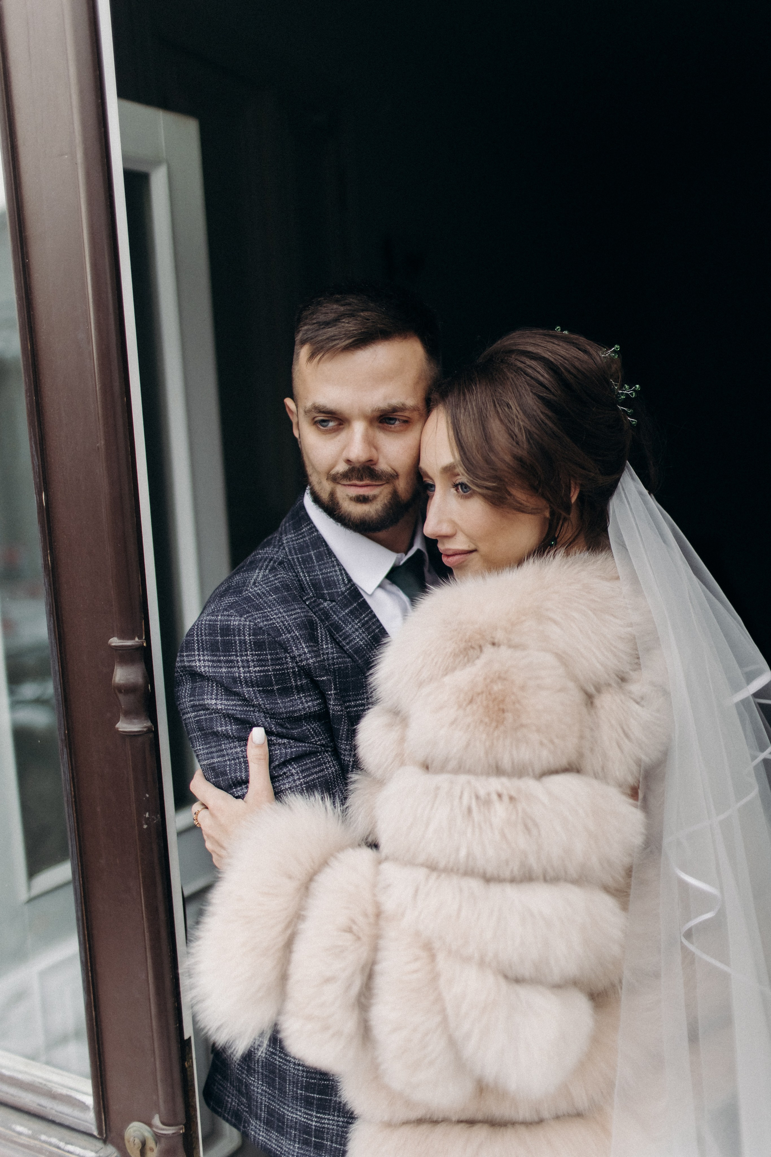 Эдуард и Вера (загс, прогулка). Фотограф свадебный семейный в Красноярске Шукшина Наталья