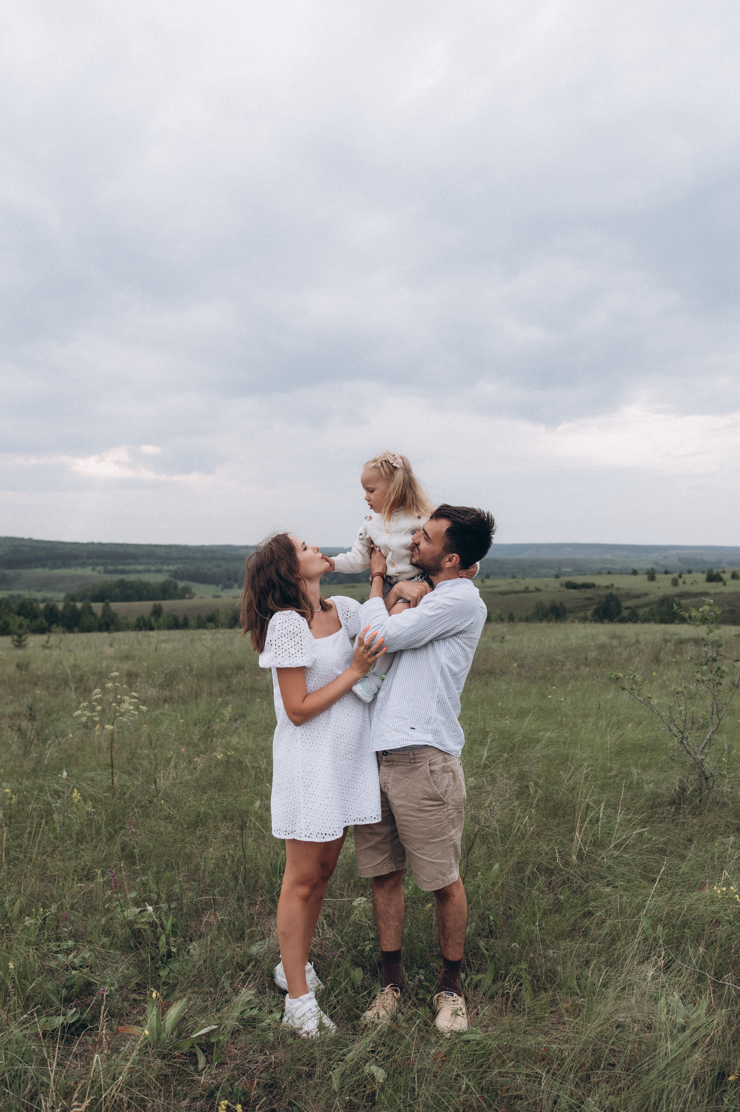 Катя Игорь Василиса. Фотограф Белебей Абзалетдинов Артур