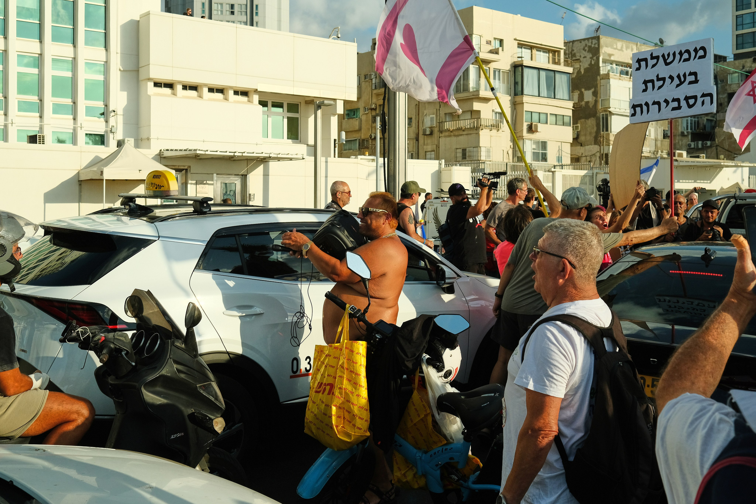 Репортаж с протеста в Тель-Авиве | Филипп Линзин. Репортажный и портретный фотограф в Санкт-Петербурге Филипп Линзин