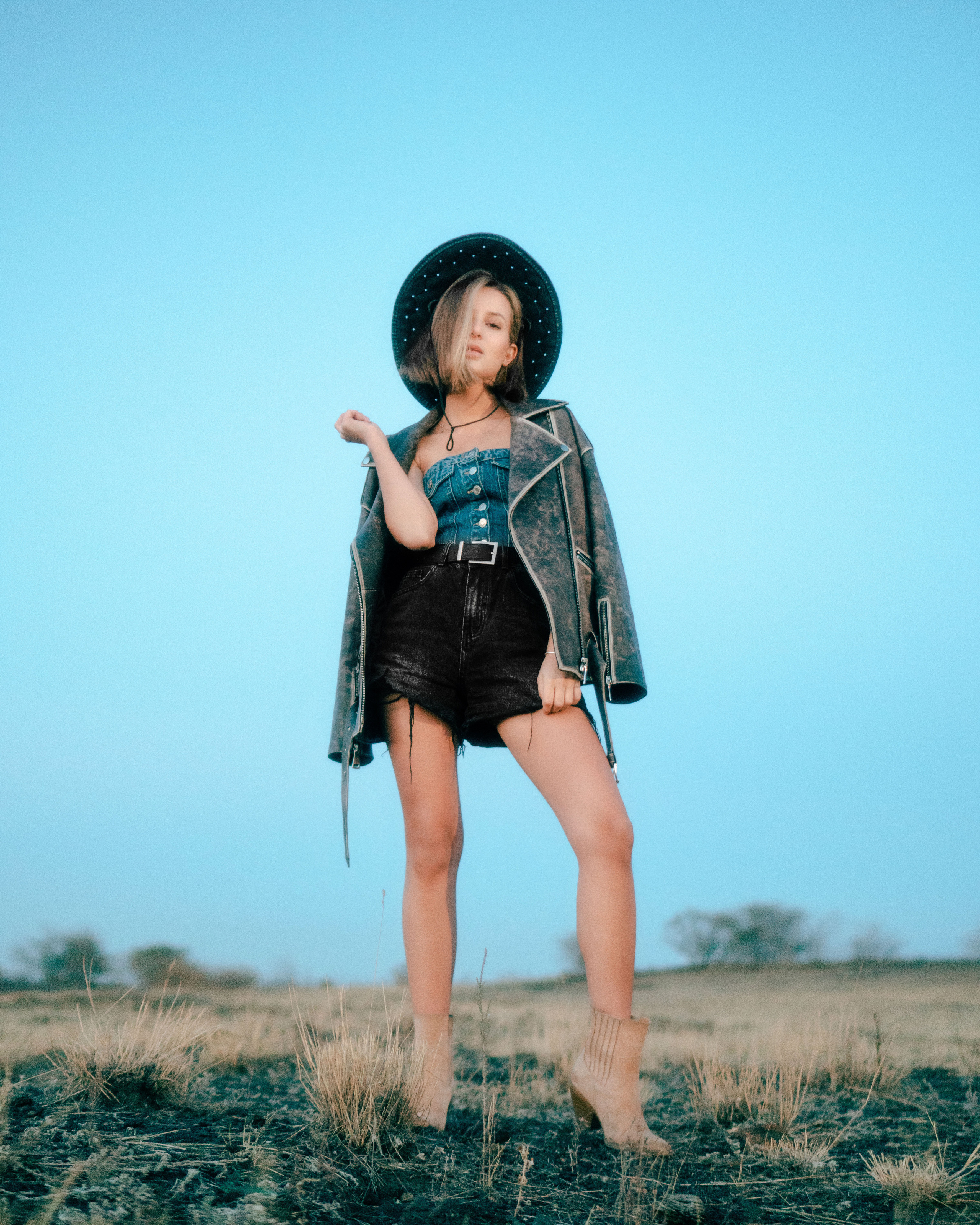 Вестерн в степи. Professional photographer Sergey Zelēnkin