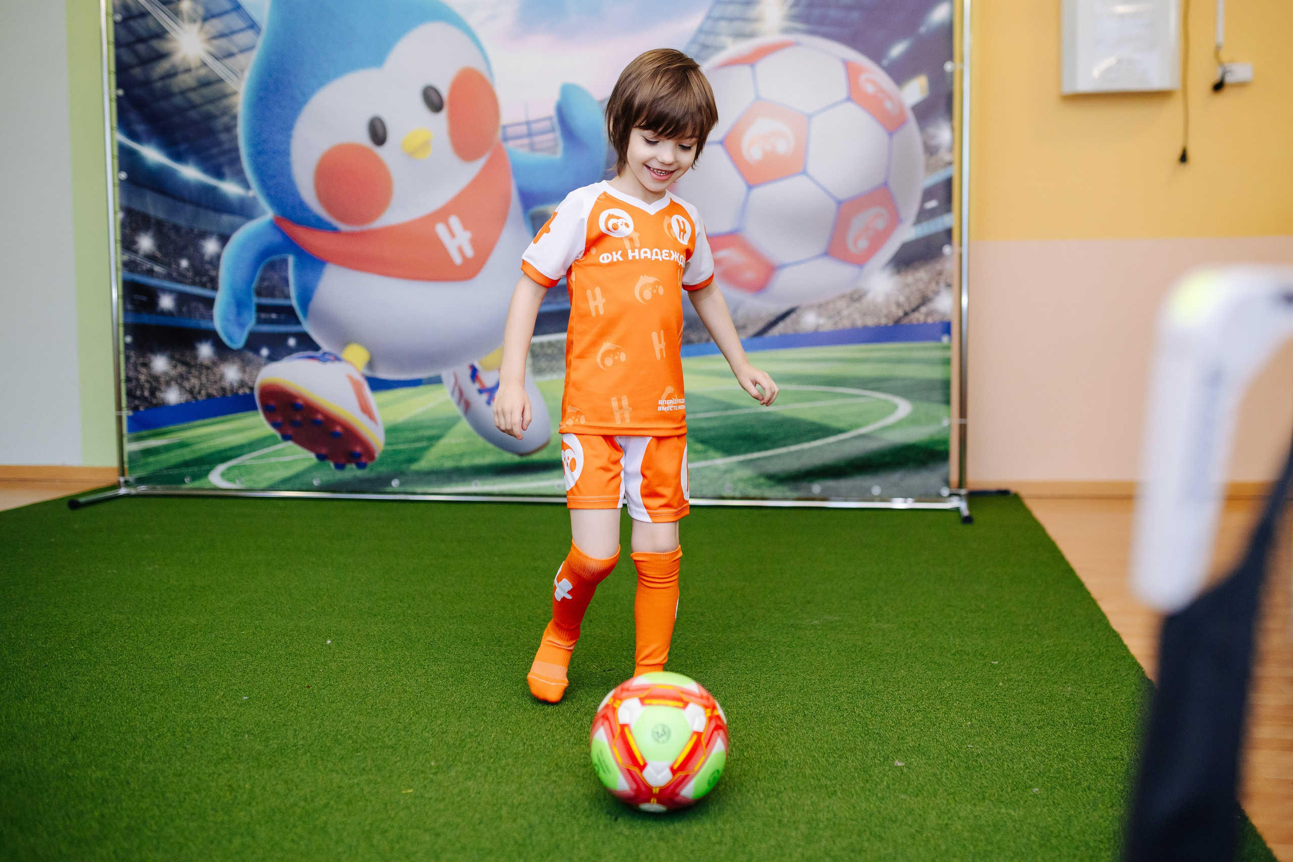 Фотосессия с кубком в детских садах г. Магнитогорска. Денис Прохоров Фотограф в г. Магнитогорск