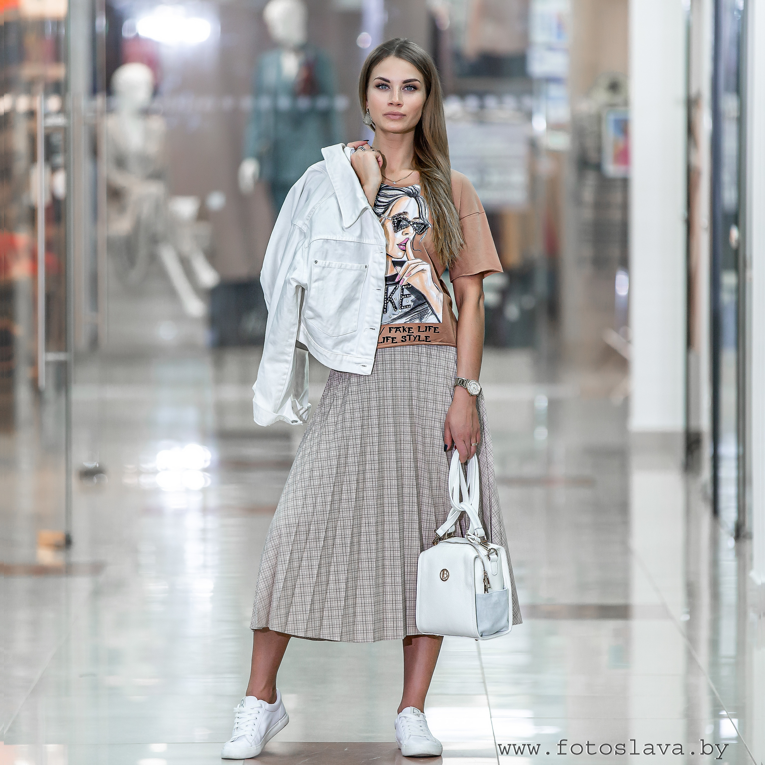 Рекламная фотосессия для бутика в Барановичах. Свадебный фотограф в Барановичах Вячеслав Шах-Гусейнов, фотошкола