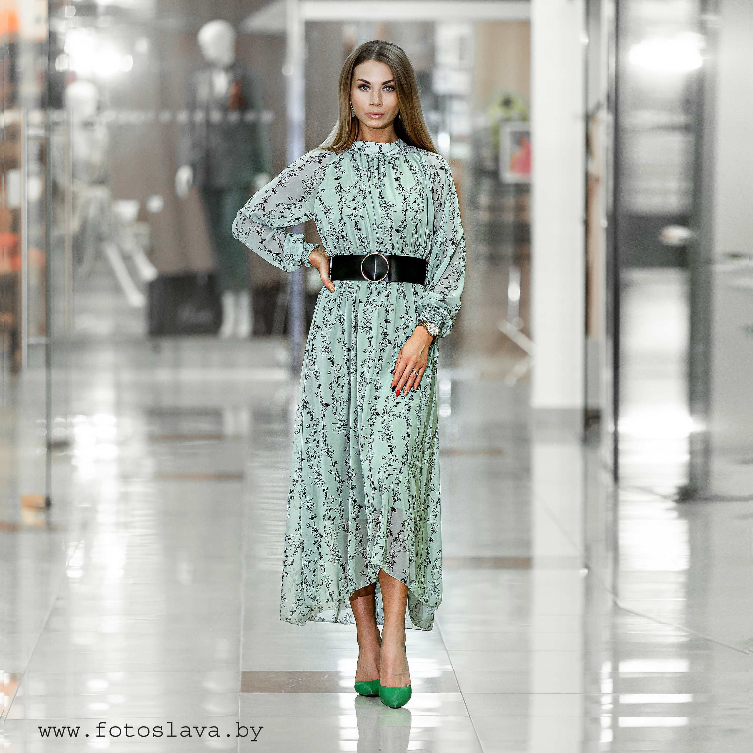 Рекламная фотосессия для бутика в Барановичах. Свадебный фотограф в Барановичах Вячеслав Шах-Гусейнов, фотошкола