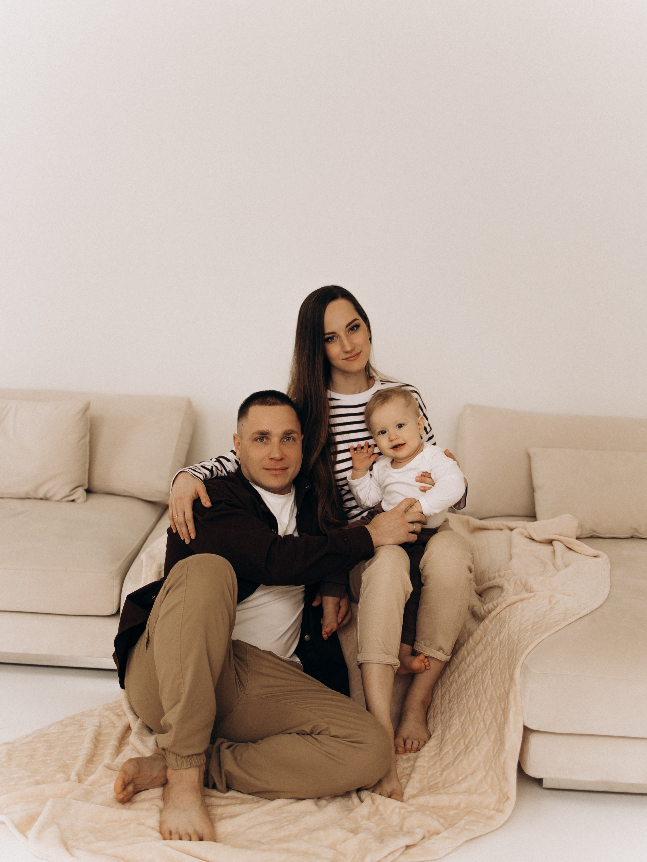 К годику Михаила — зал Песок. Семейный фотограф в Краснодаре Храмова Анна