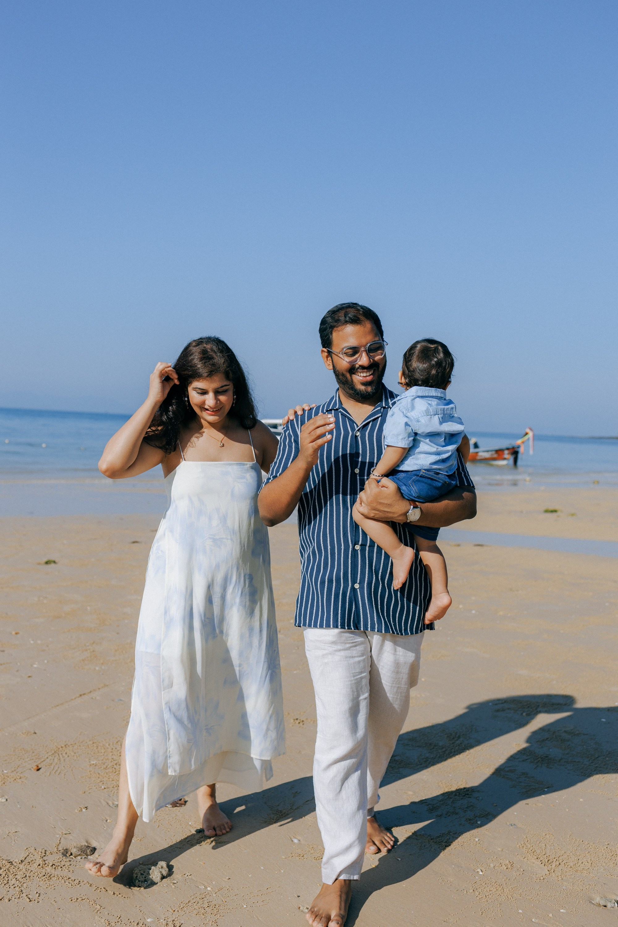Family photoshoot in Krabi. Fedor Lemeshko — Destination Wedding and Family Lifestyle photographer