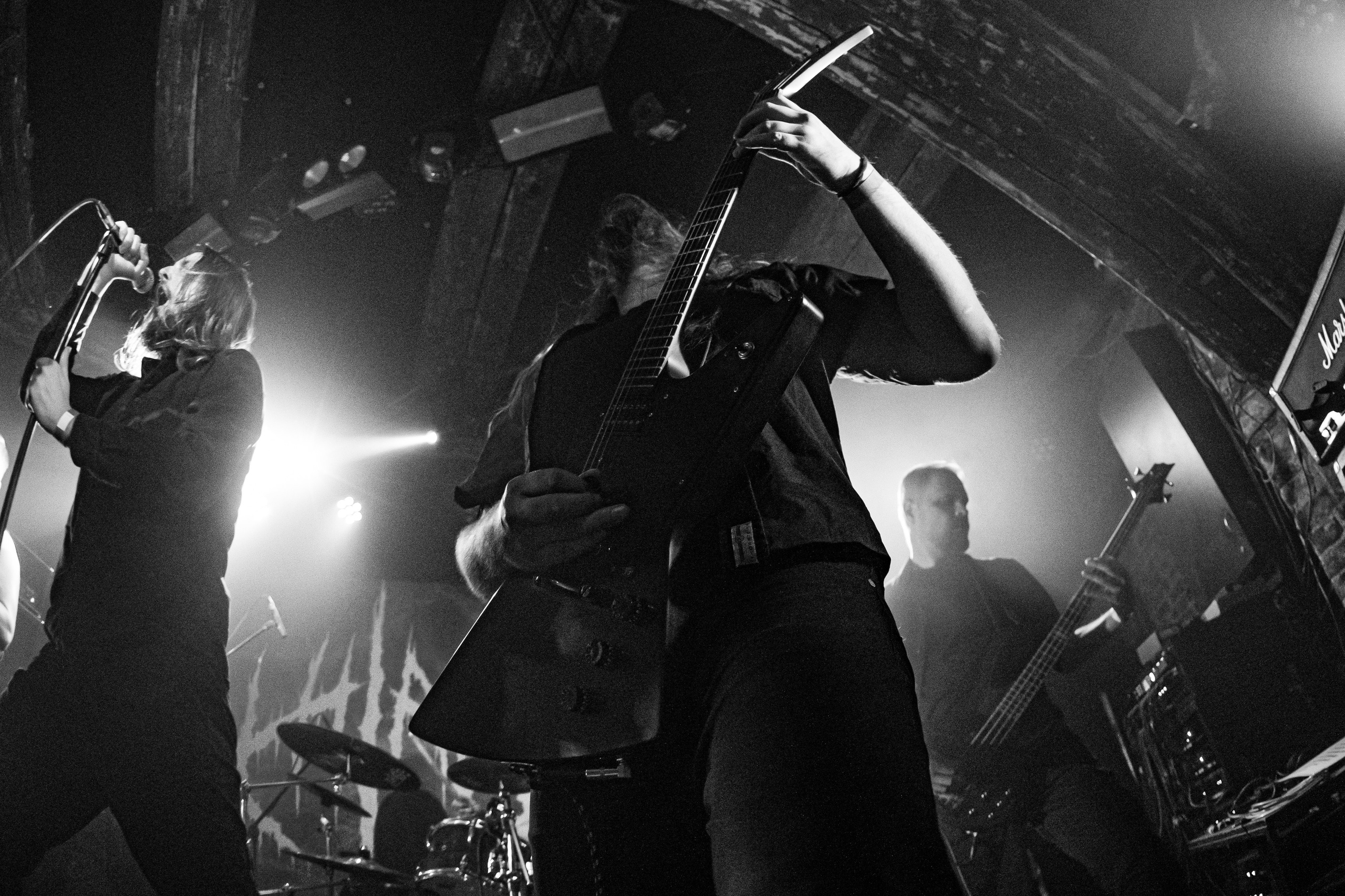 ИЛ • Minuala • Khlad|Цоколь 2.0. Концертный и репортажный фотограф в Санкт-Петербурге Слава Пахомов