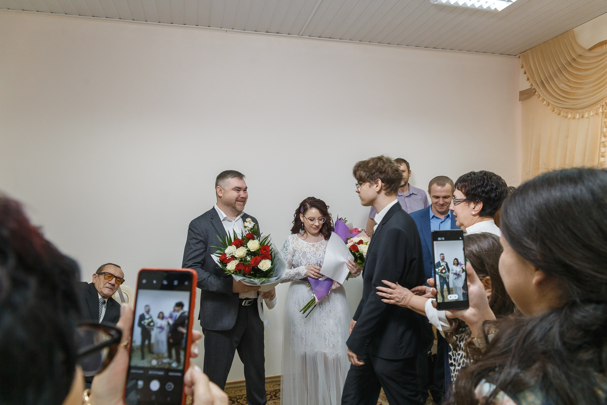 Яна и Алексей: свадебный день. Событийный фотограф Максим Бескоровайновнов