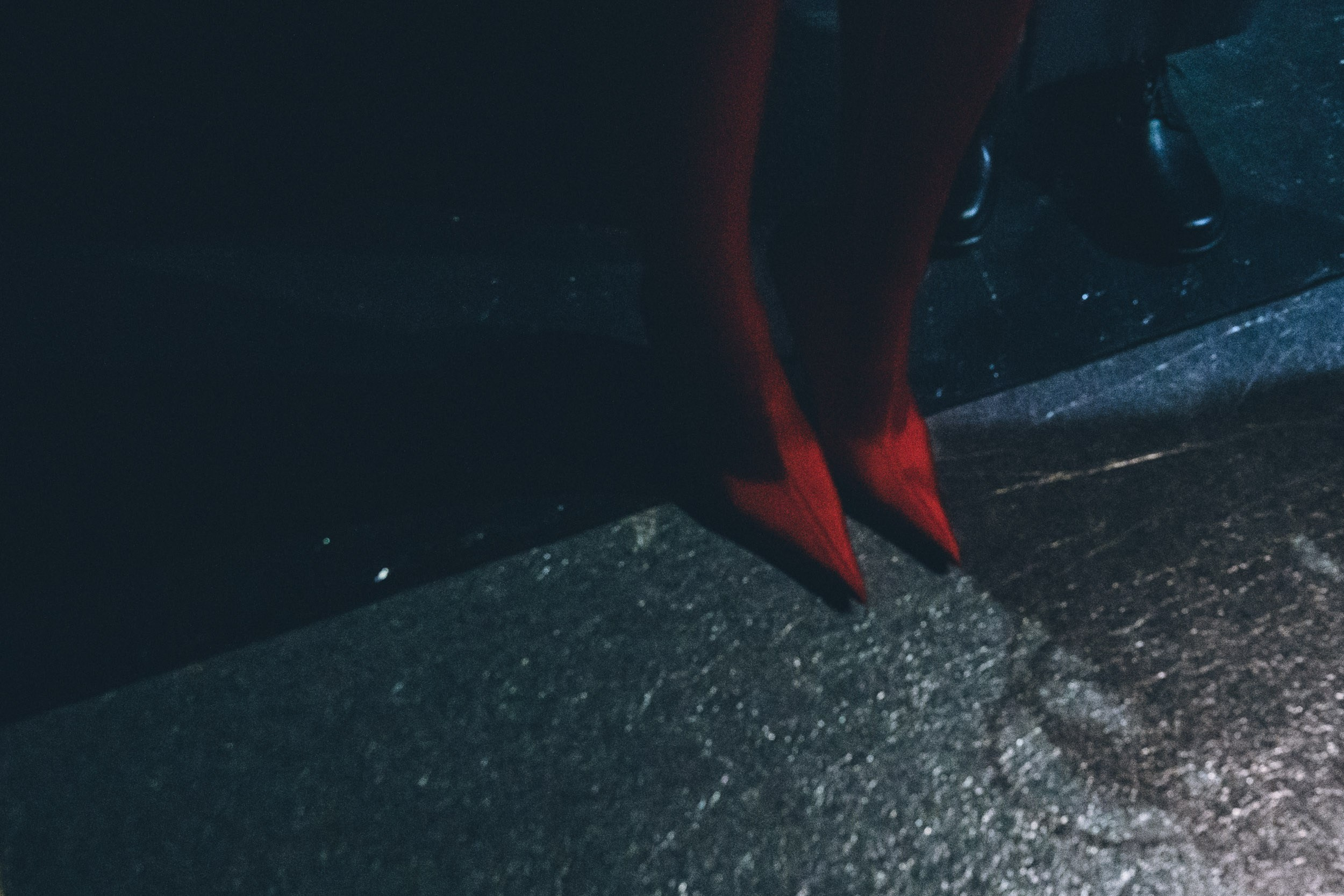 Рекламная съемка обуви в Ростове на Дону