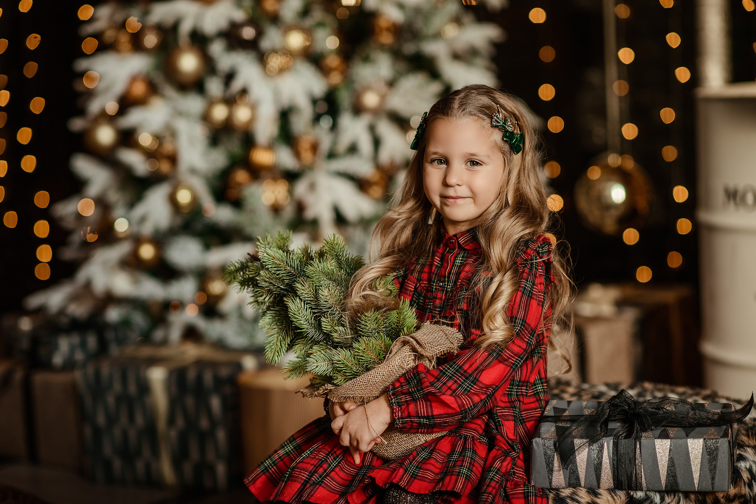 НГ_ОляМаксимТимурВиктория. Фотограф г. Хабаровск Наталья Кальницкая
