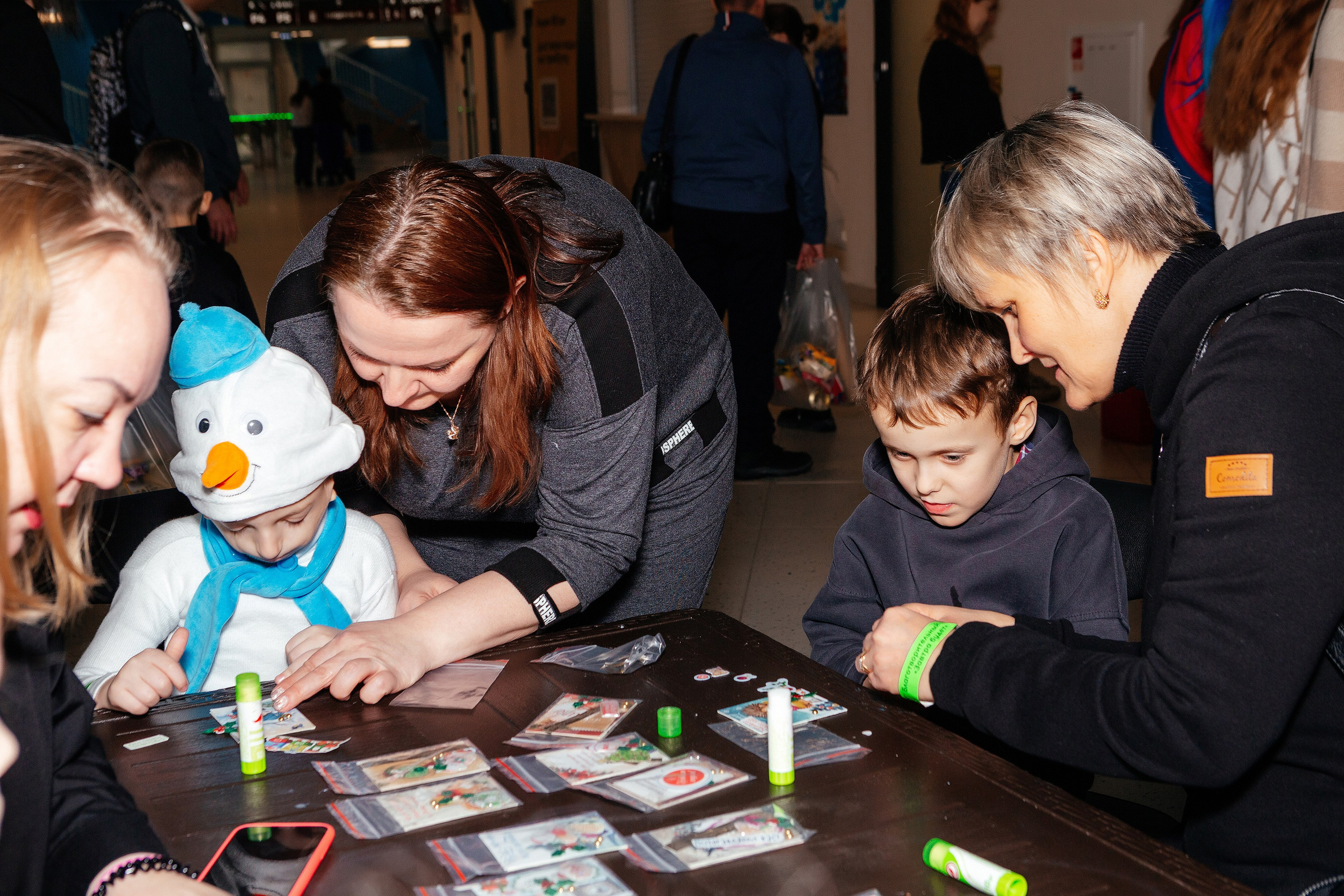 Благотворительный НГ. Фонд Завтра. Контент фотограф, съемка для маркетплейсов, фуд съемка и репортажи в Новосибирске Ралия Галеева