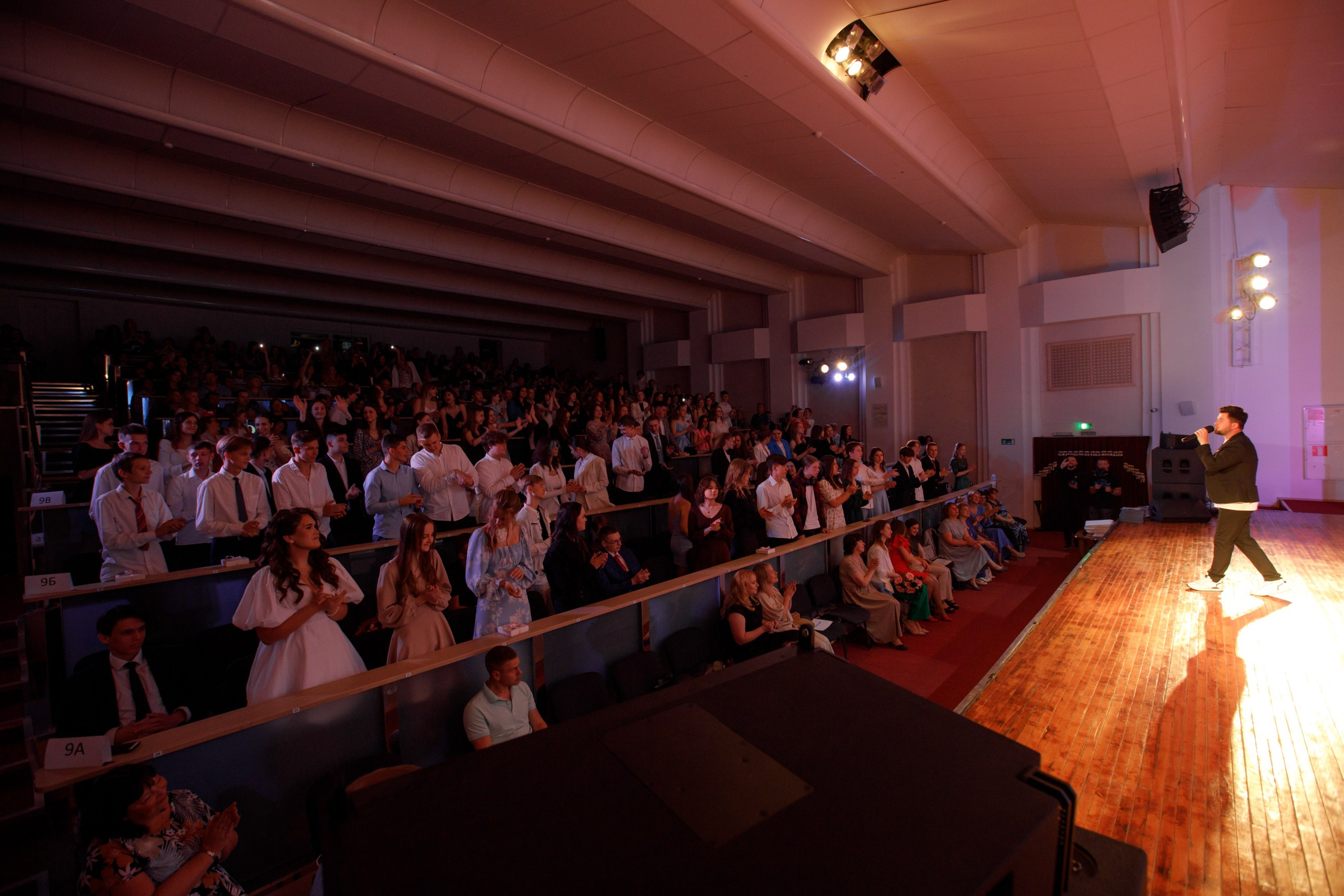 Вручение аттестатов. Свадебный фотограф в Ярославле Анастасия Архипова