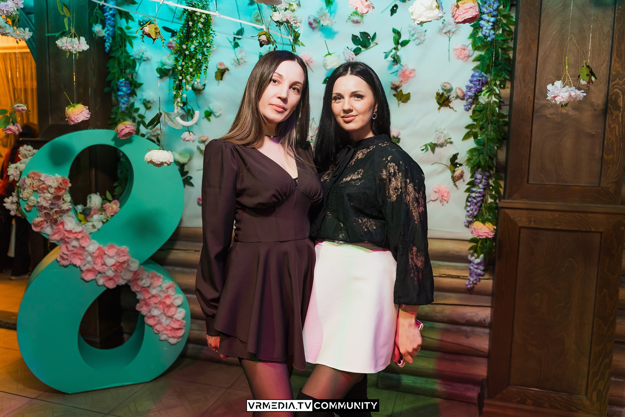 Международный женский день в кафе «У Петровича»