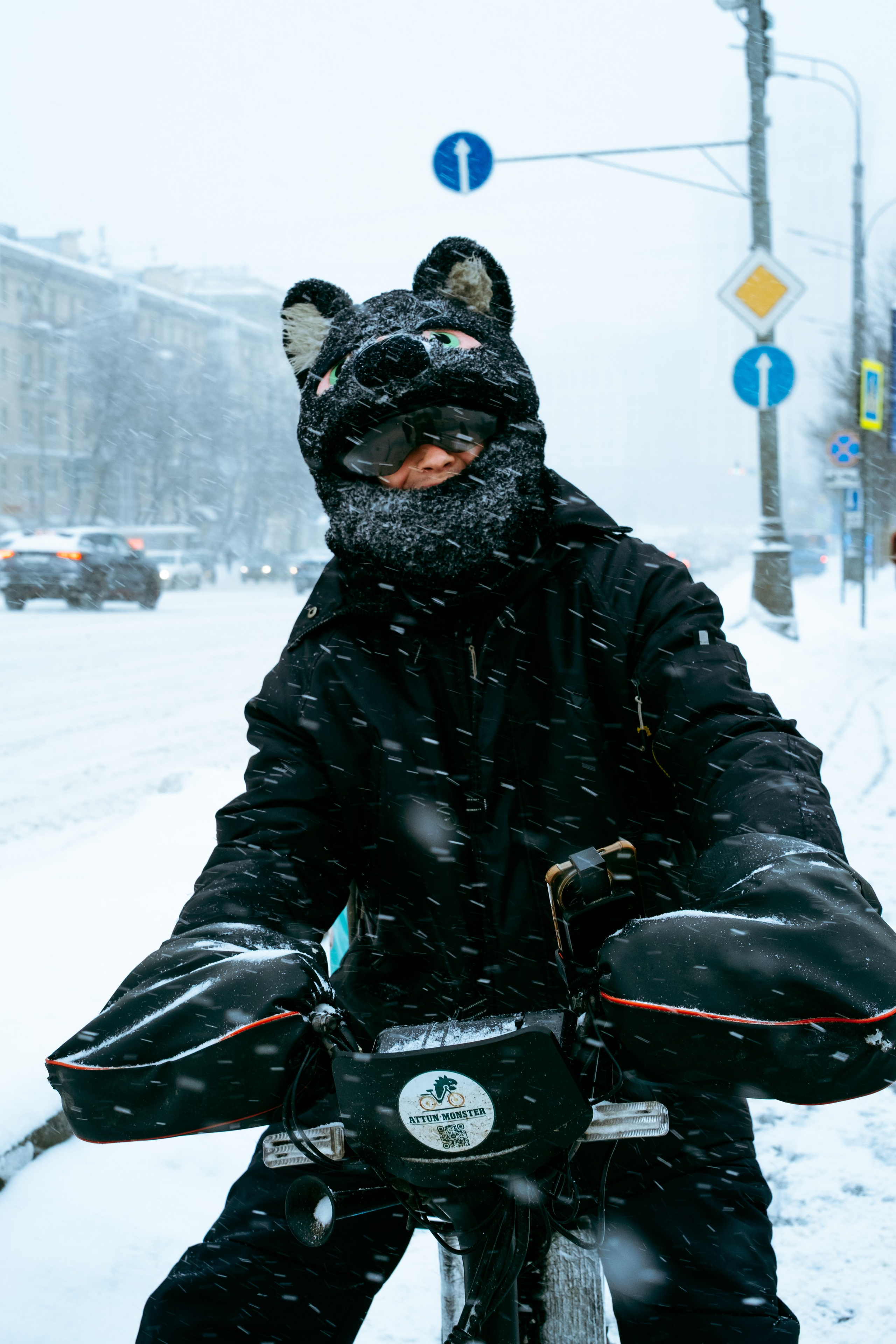 Street: снежная Москва
