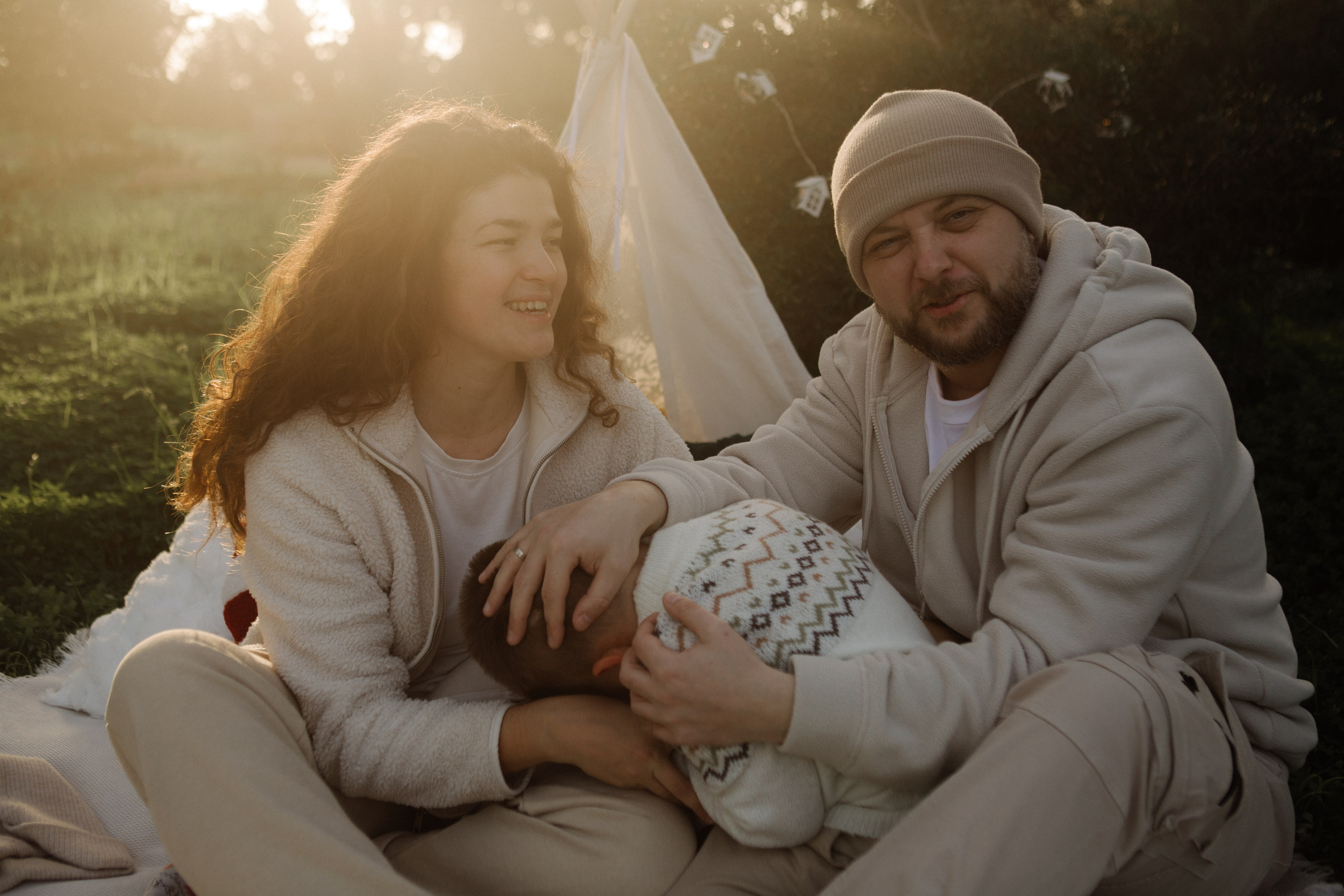 Anton + Nastya & Kirill. Portrait, family and pet photographer in Cyprus, Ksenia Bourdelle