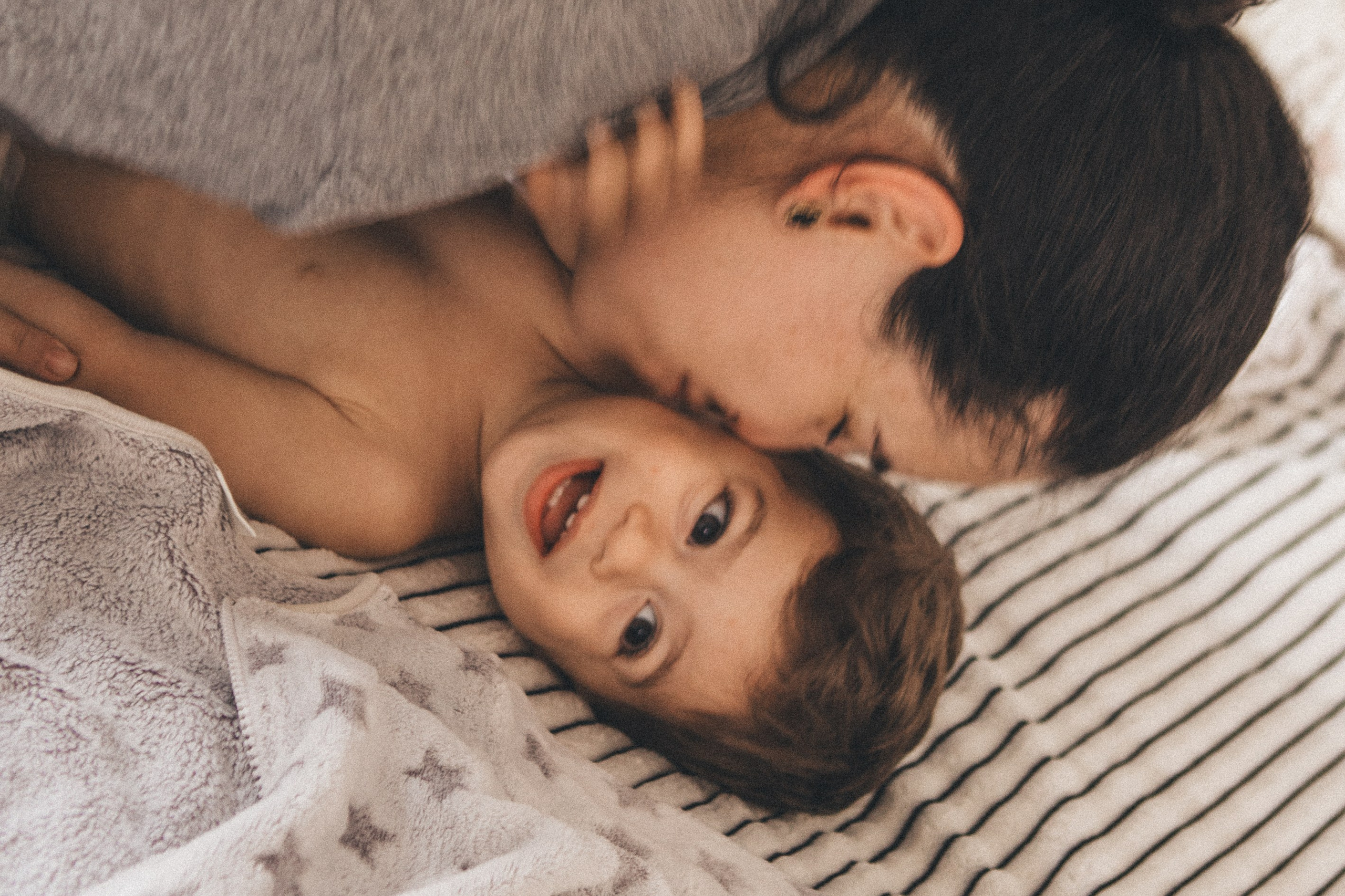 Afina and family. Portrait, family and pet photographer in Cyprus, Ksenia Bourdelle