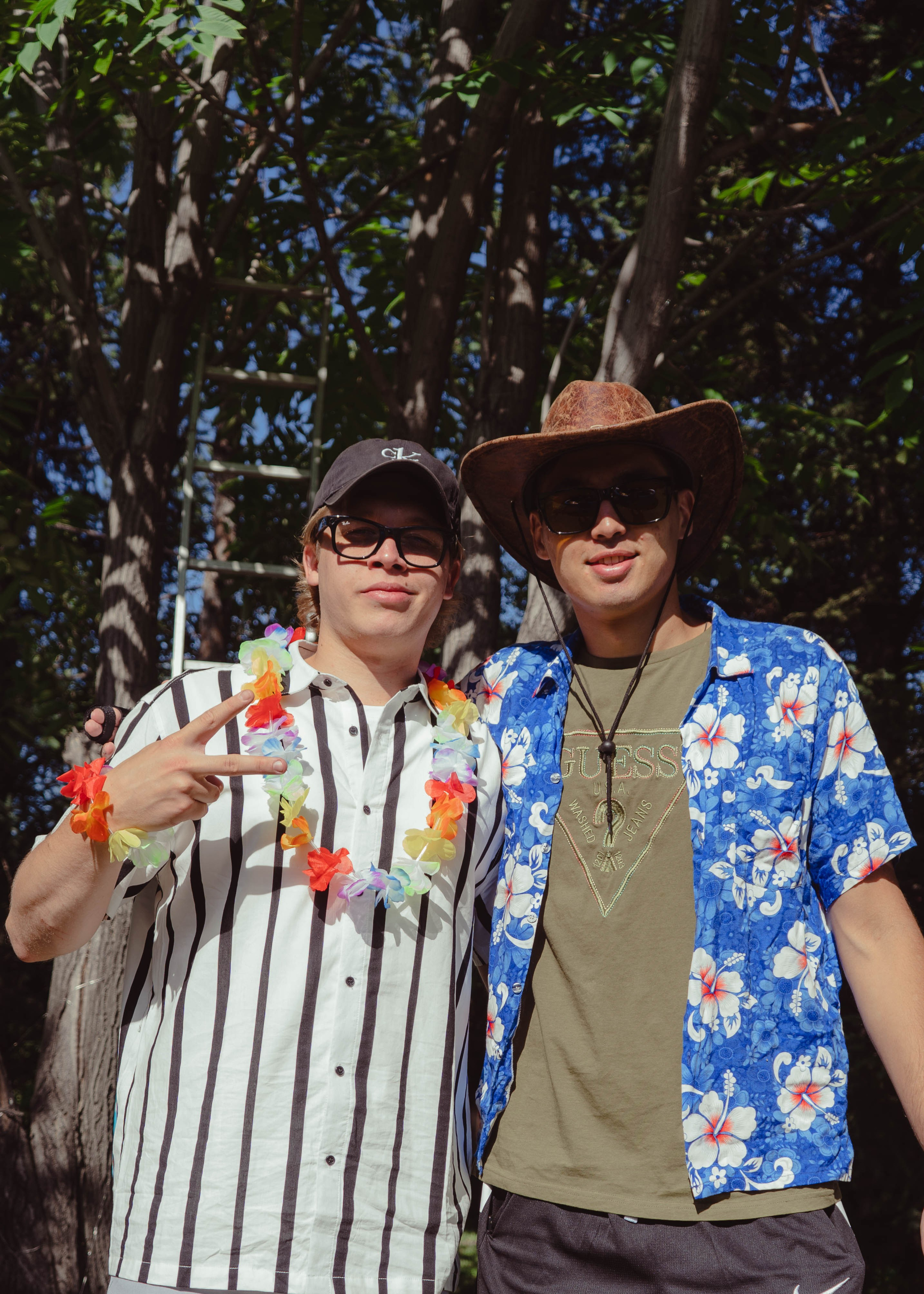 Гавайская вечеринка. Кир Анисин. Режиссер & фотограф