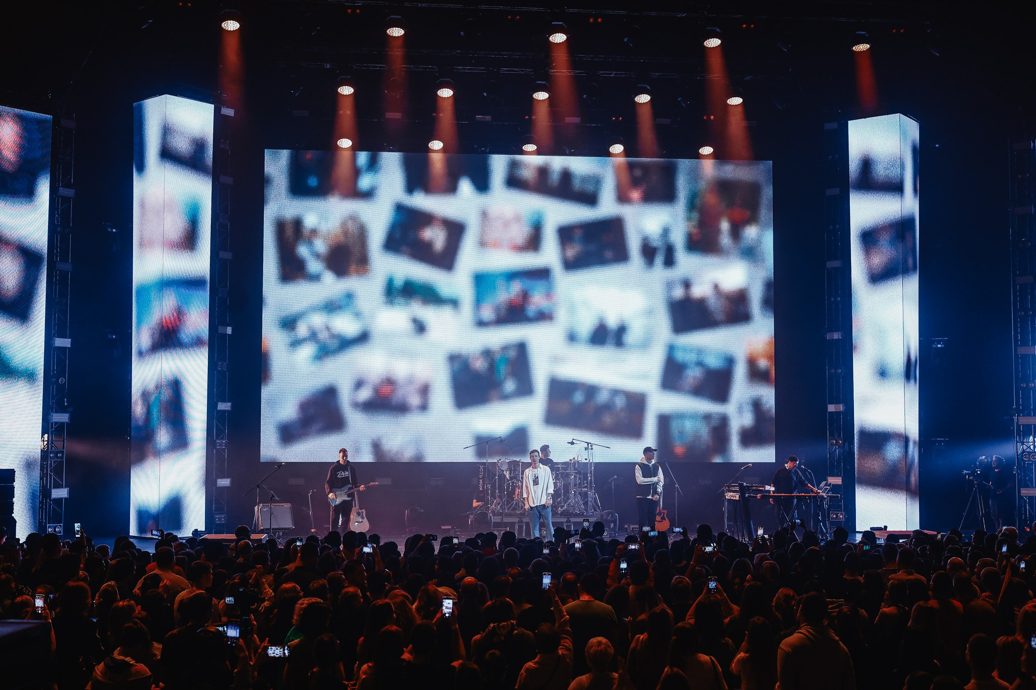 DABRO @CROCUS CITY HALL