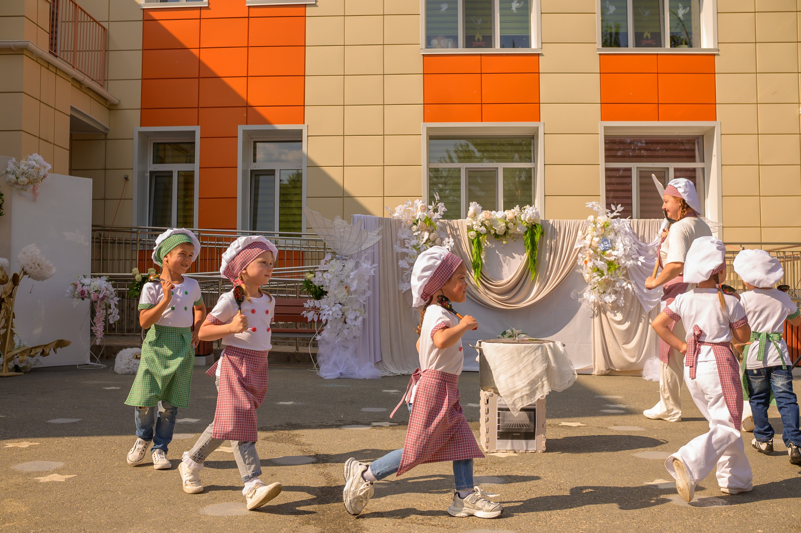 Репортаж выпускного группа «Фантазёры» 3 садик. Фотограф новорожденных, семейный детский в Тюмени Татьяна Морозова