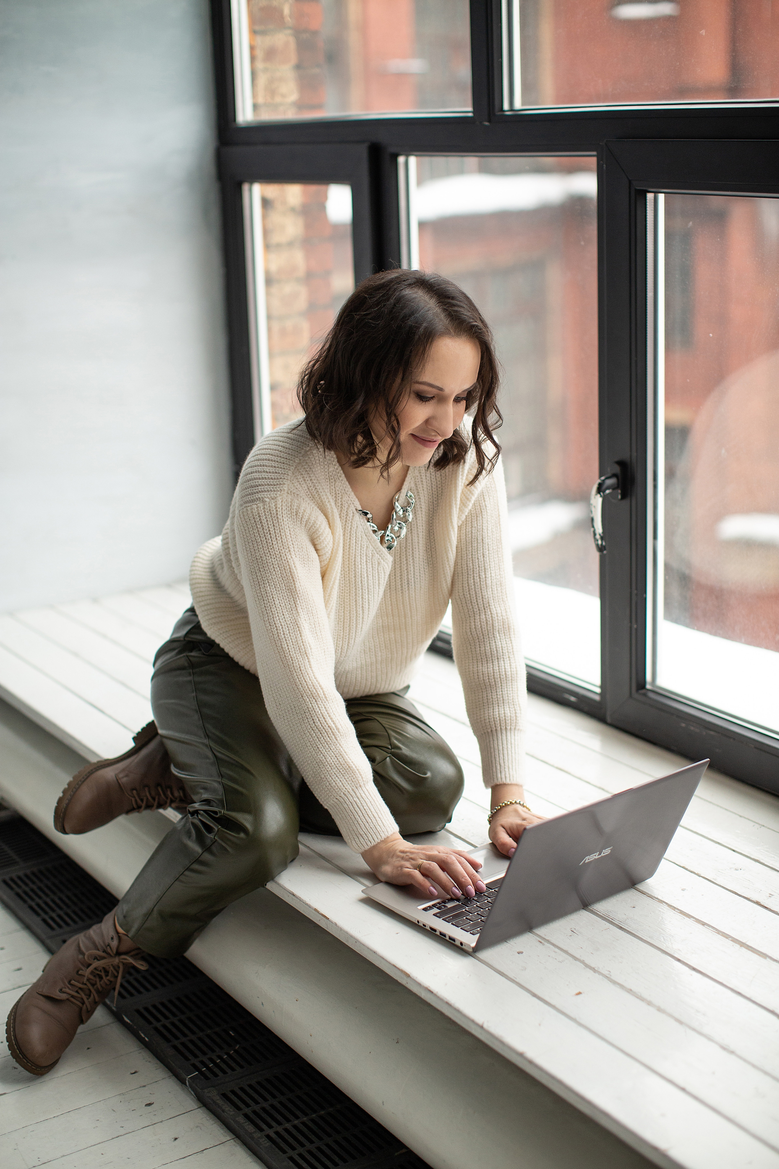 Коуч. Свадебный и семейный фотограф