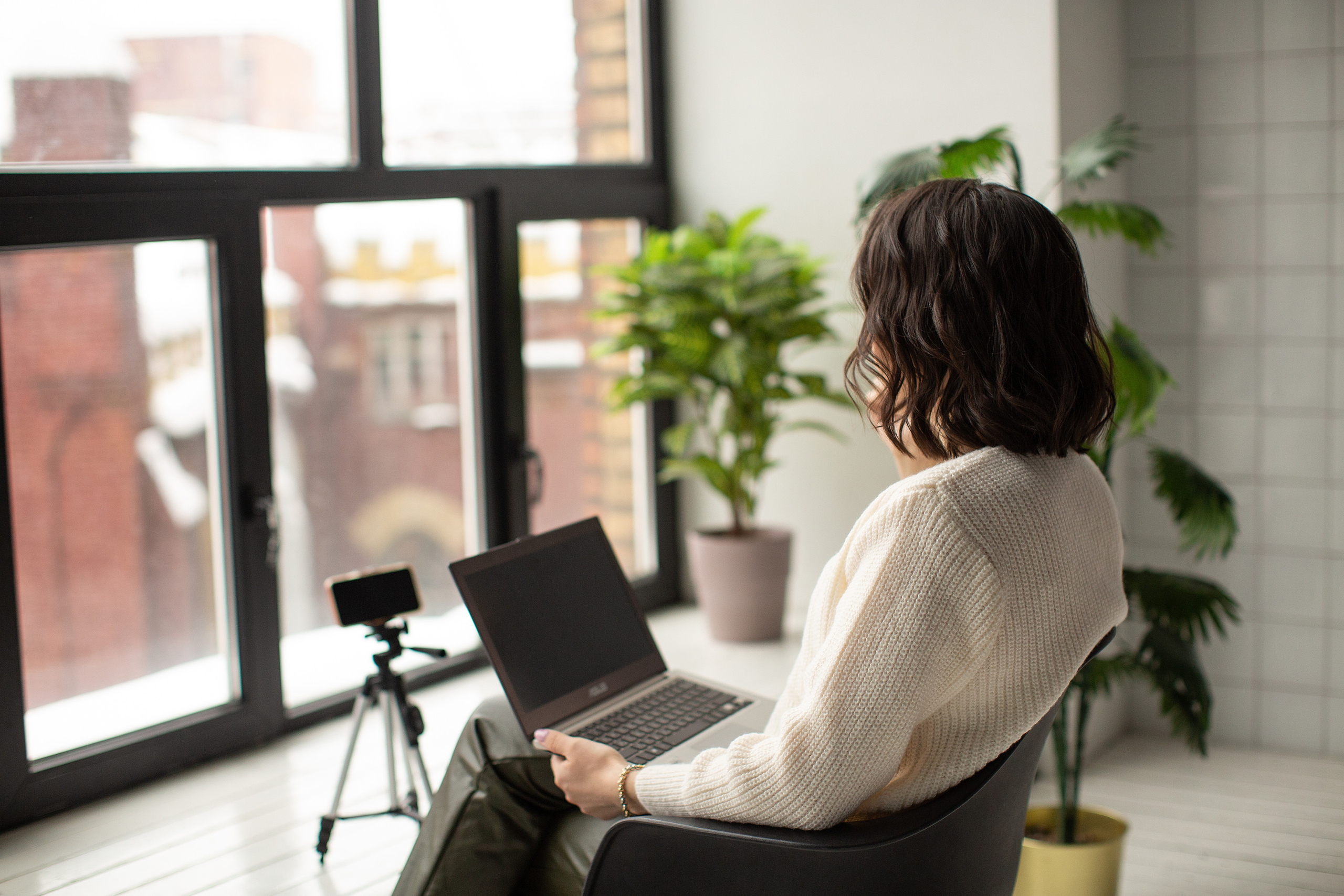 Коуч. Свадебный и семейный фотограф